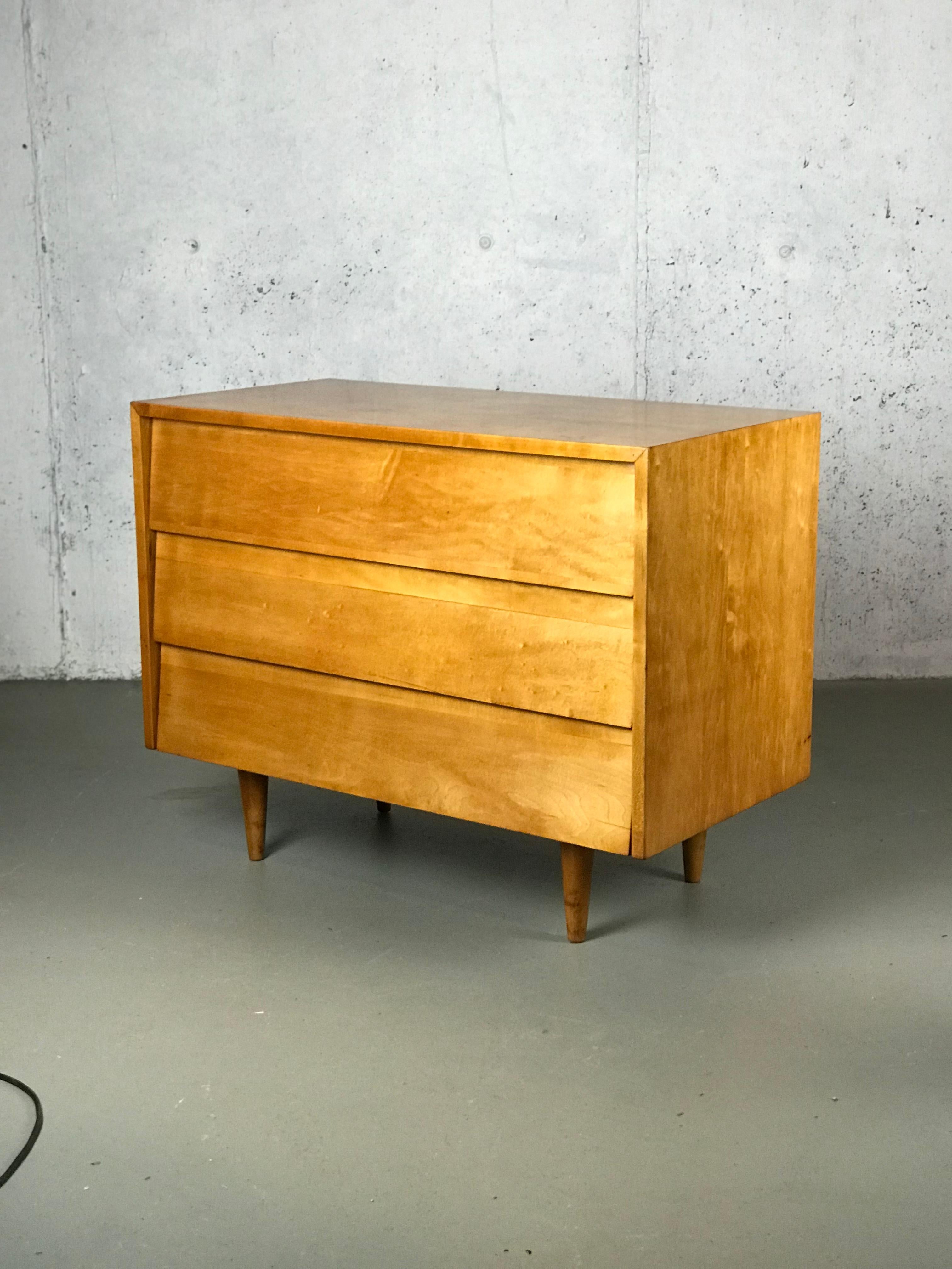 Early Dresser Chest in Birch by Florence Knoll for Knoll Associates in 1948 4