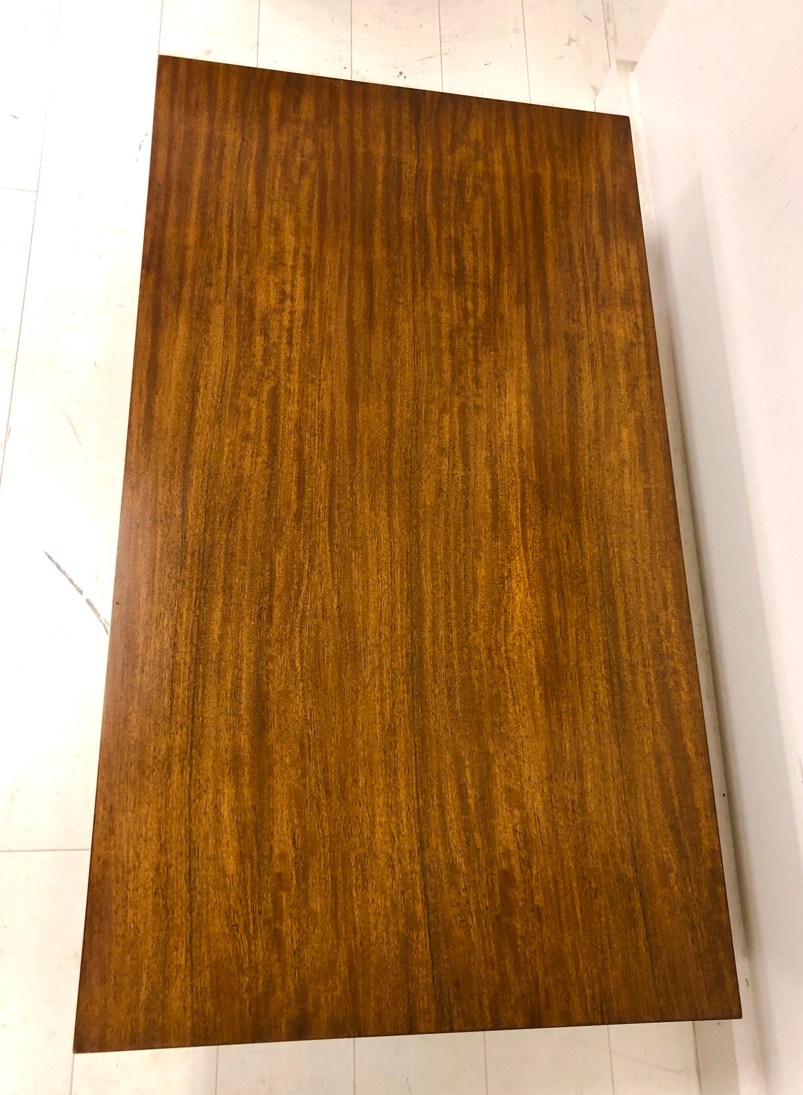 American Early Dunbar Mahogany Coffee Table