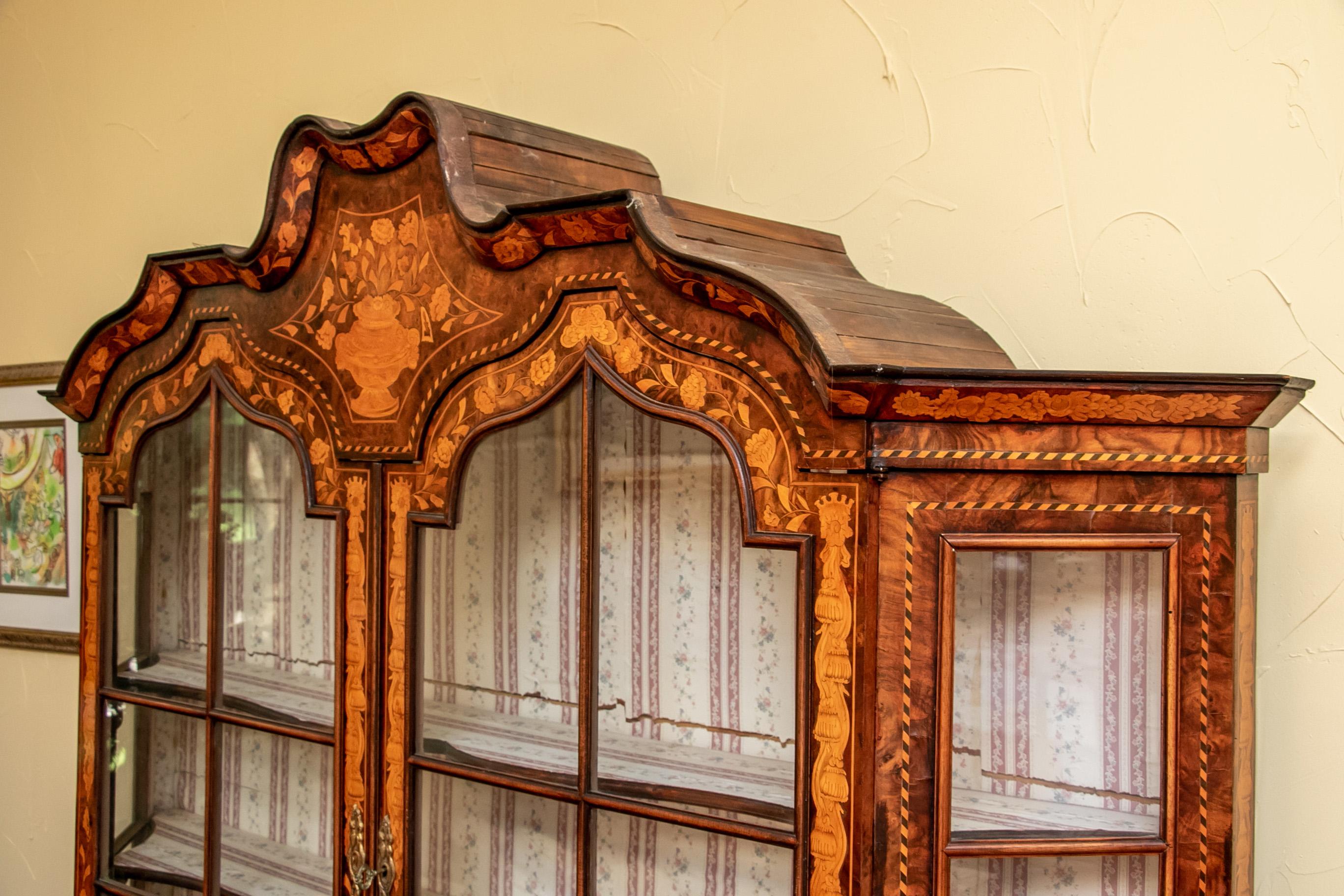 Early Dutch Bombé Marquetry Display Cabinet for Restoration In Distressed Condition For Sale In Bridgeport, CT