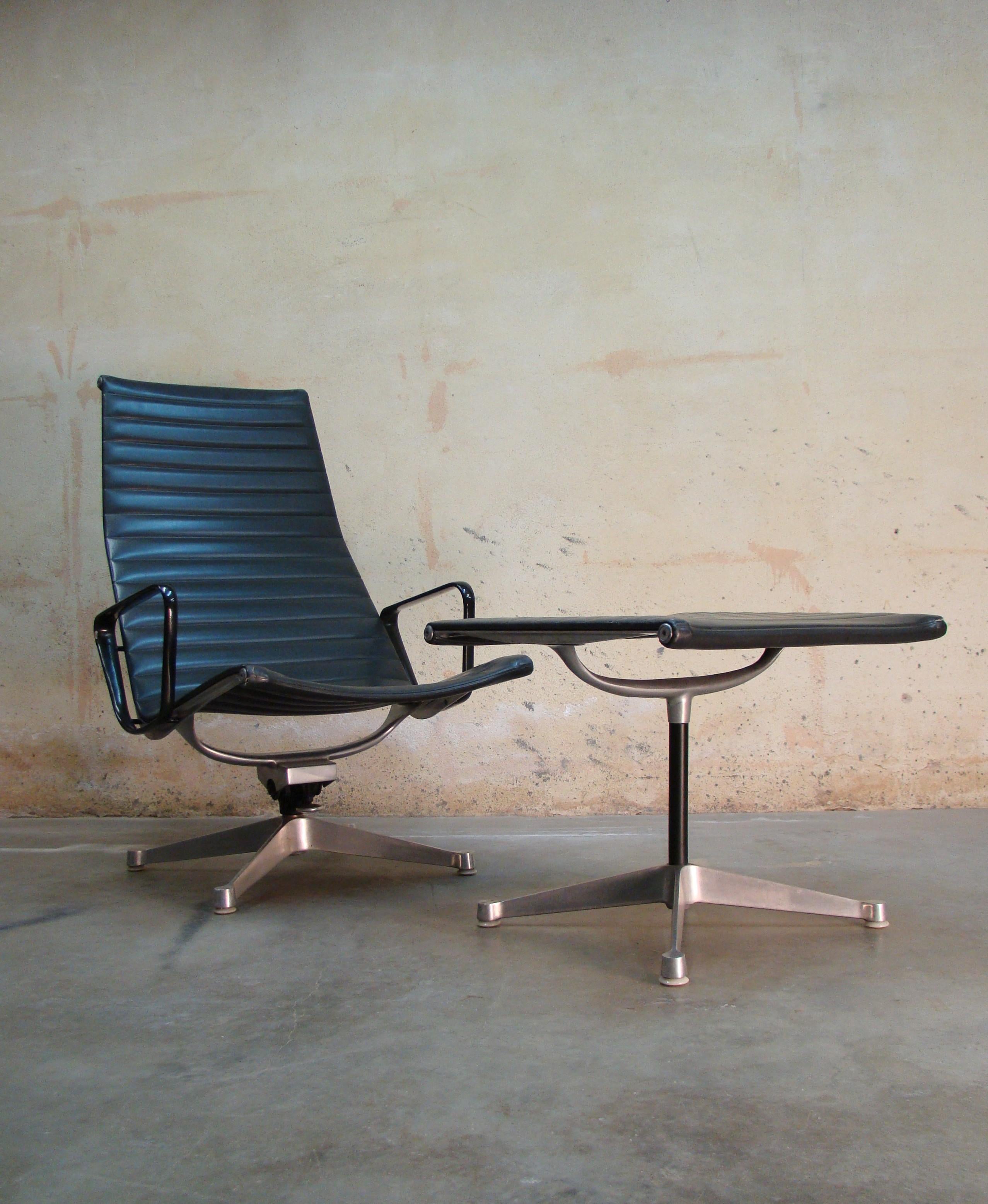 This is an early example, likely from the mid-1960s. As beautiful as later versions have become in their evolution, there remains a distinct quality in the early chairs as furniture design directly reflected the contemporary modern architecture.