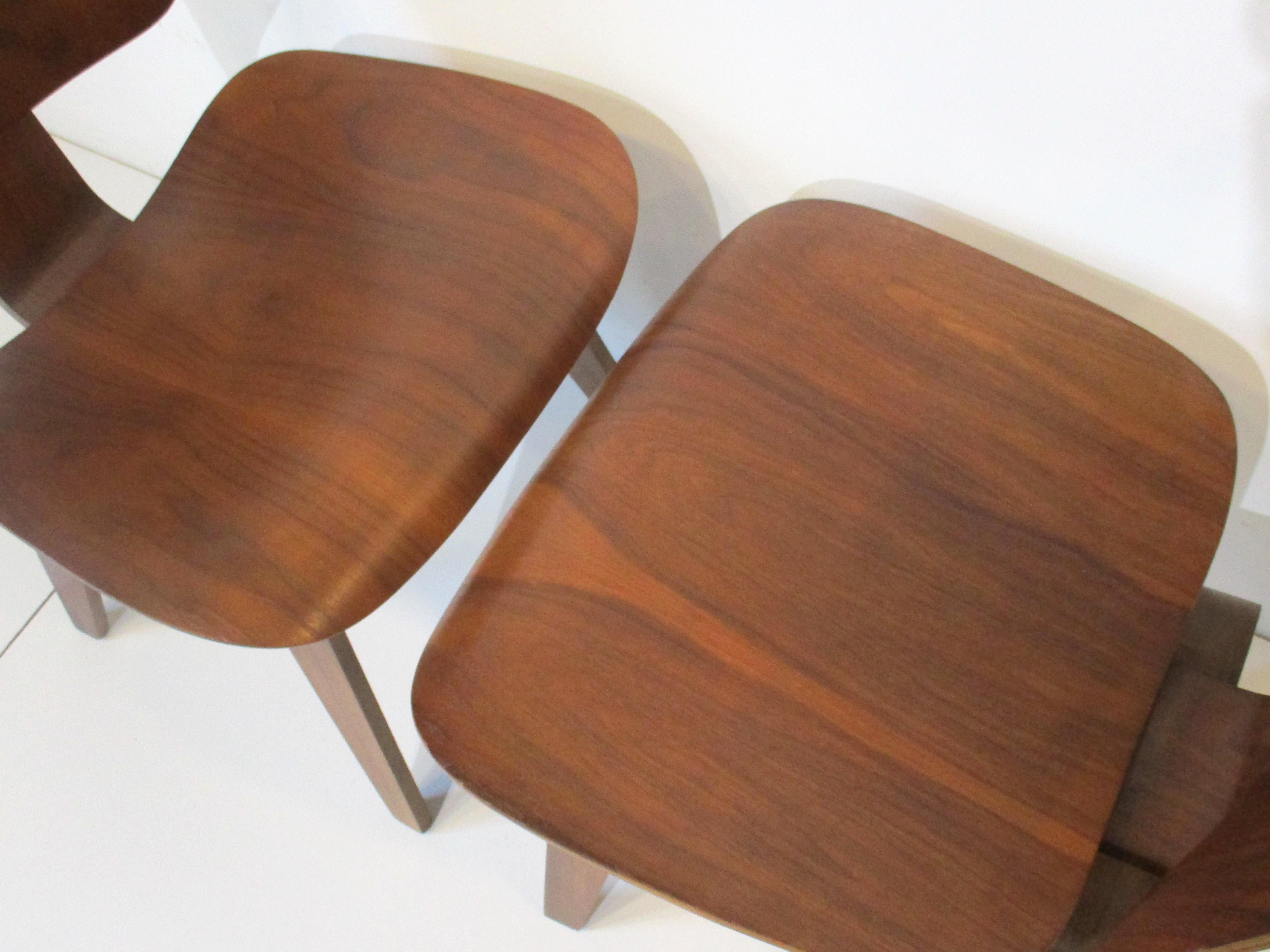 Early Eames Bent Walnut DCW for Herman Miller  For Sale 6