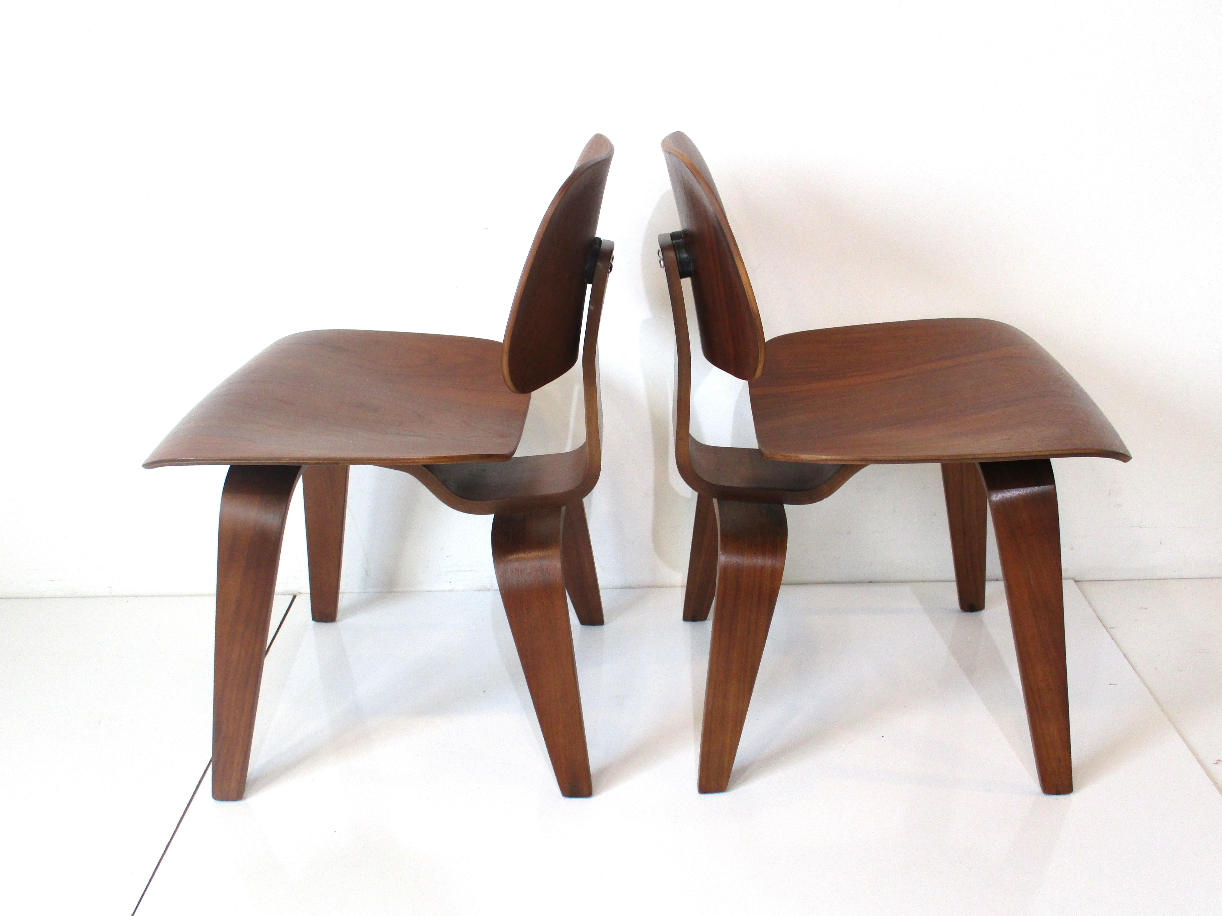 North American Early Eames Bent Walnut DCW for Herman Miller  For Sale