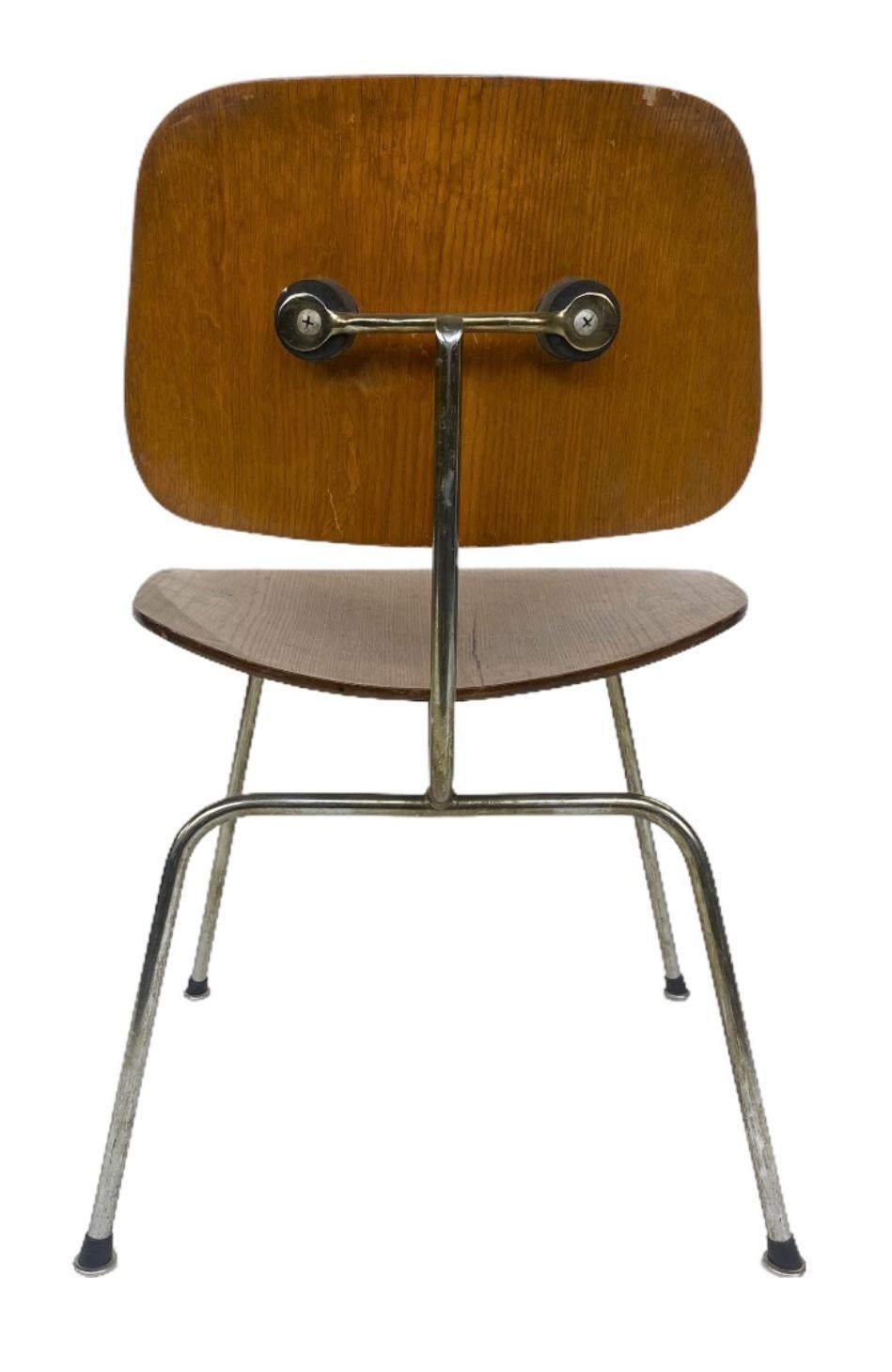 Early Eames Dcm by Evans Products, circa 1946/1947 9