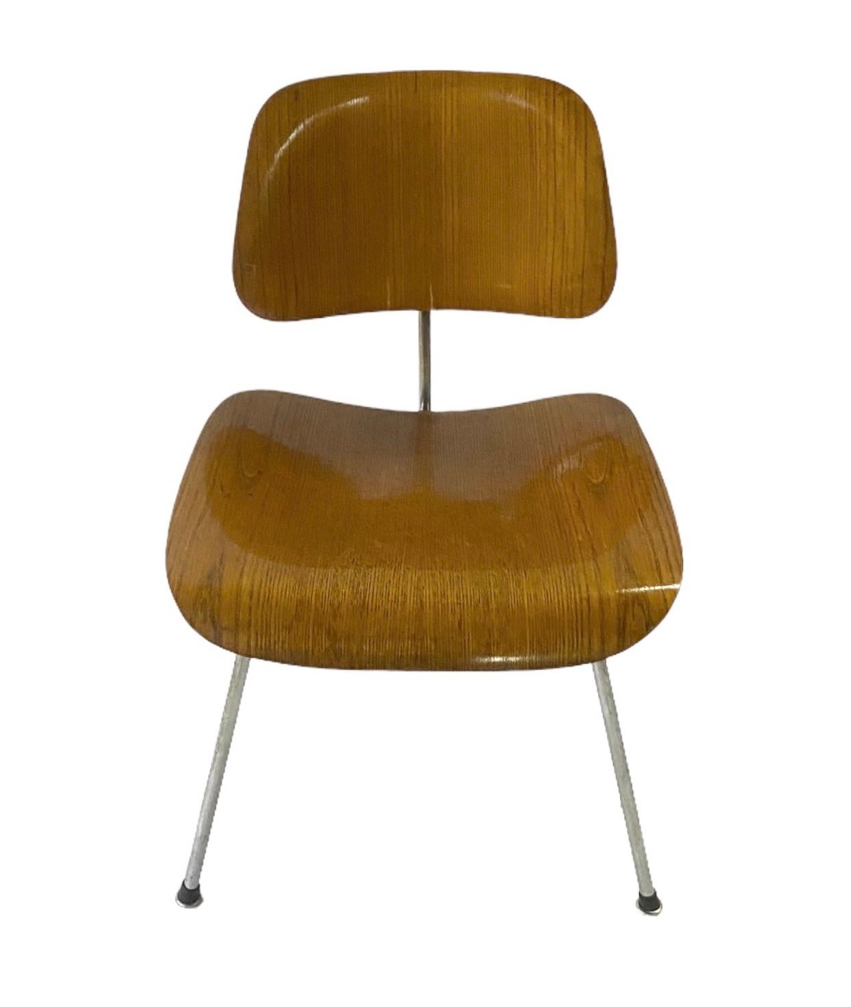 Mid-Century Modern Early Eames Dcm by Evans Products, circa 1946/1947