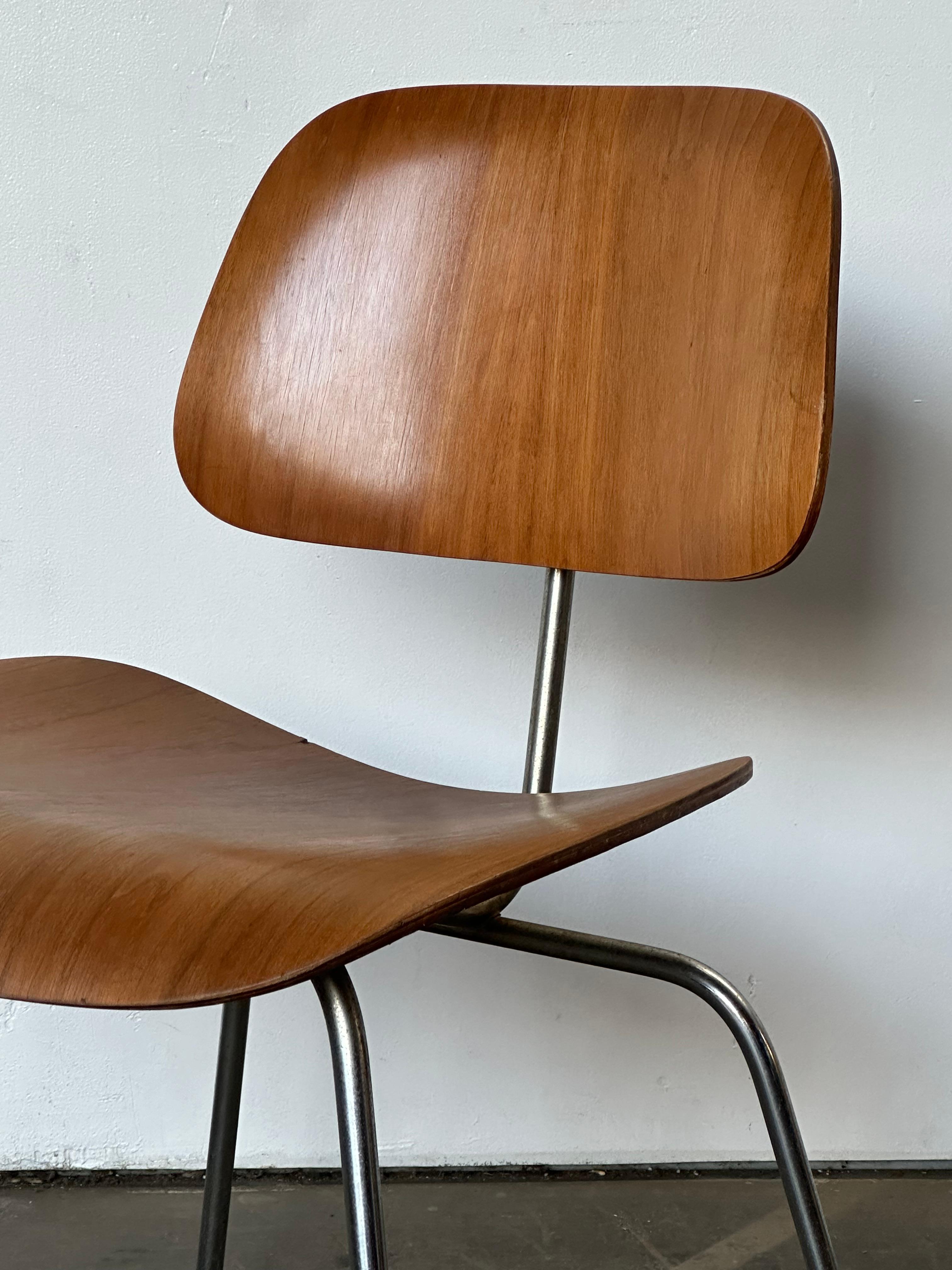 Mid-20th Century Early Eames DCM Dining Chair by Herman Miller, 1950s Edition For Sale