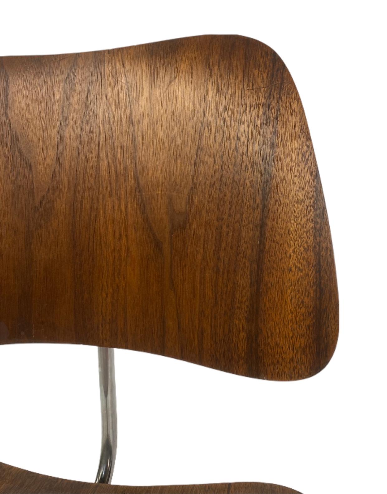 Early Eames DCM Dining Chair in Walnut by Evans Products 7