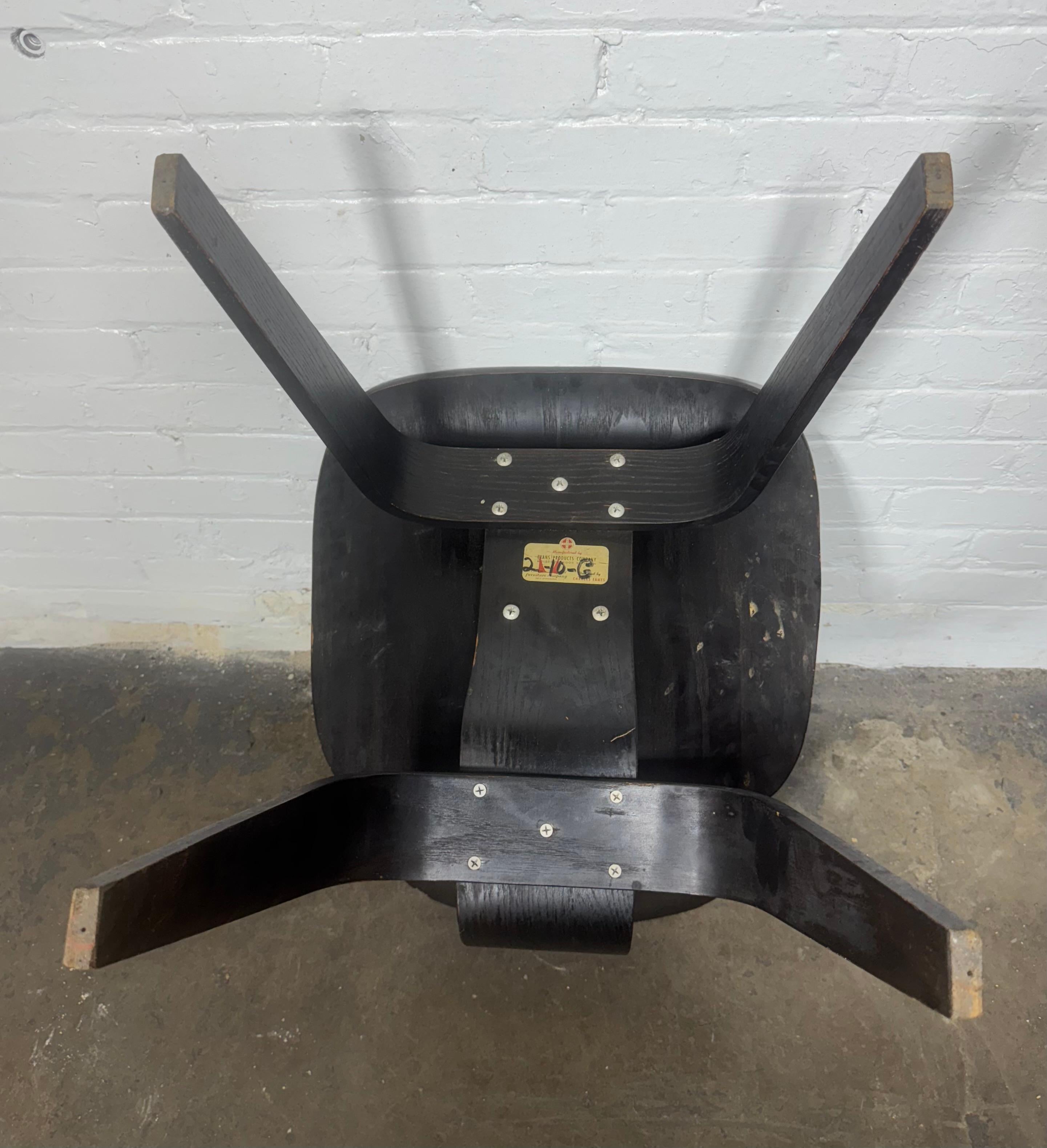 Early Eames DCW (Con etiqueta Evans) anilina negra Pintado en venta