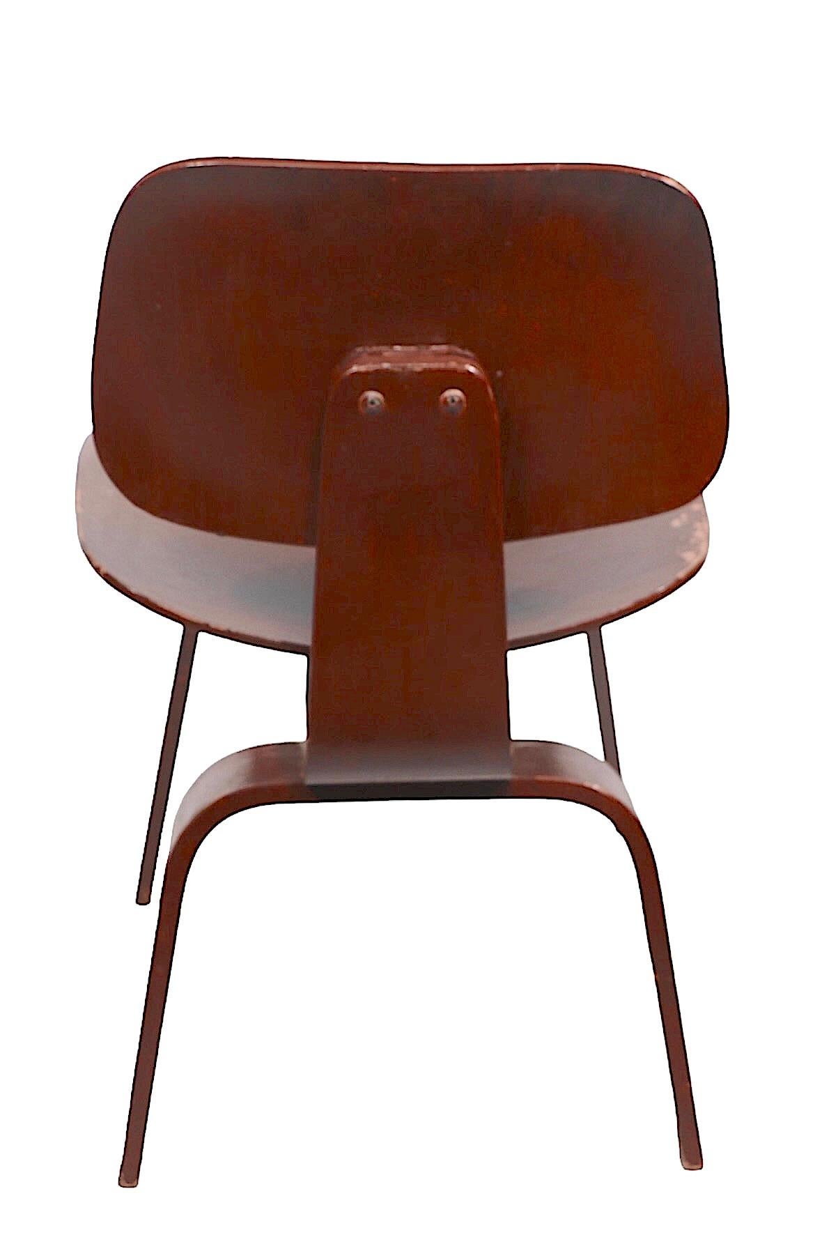 Early Eames Dining Chair DCW For Sale at 1stDibs