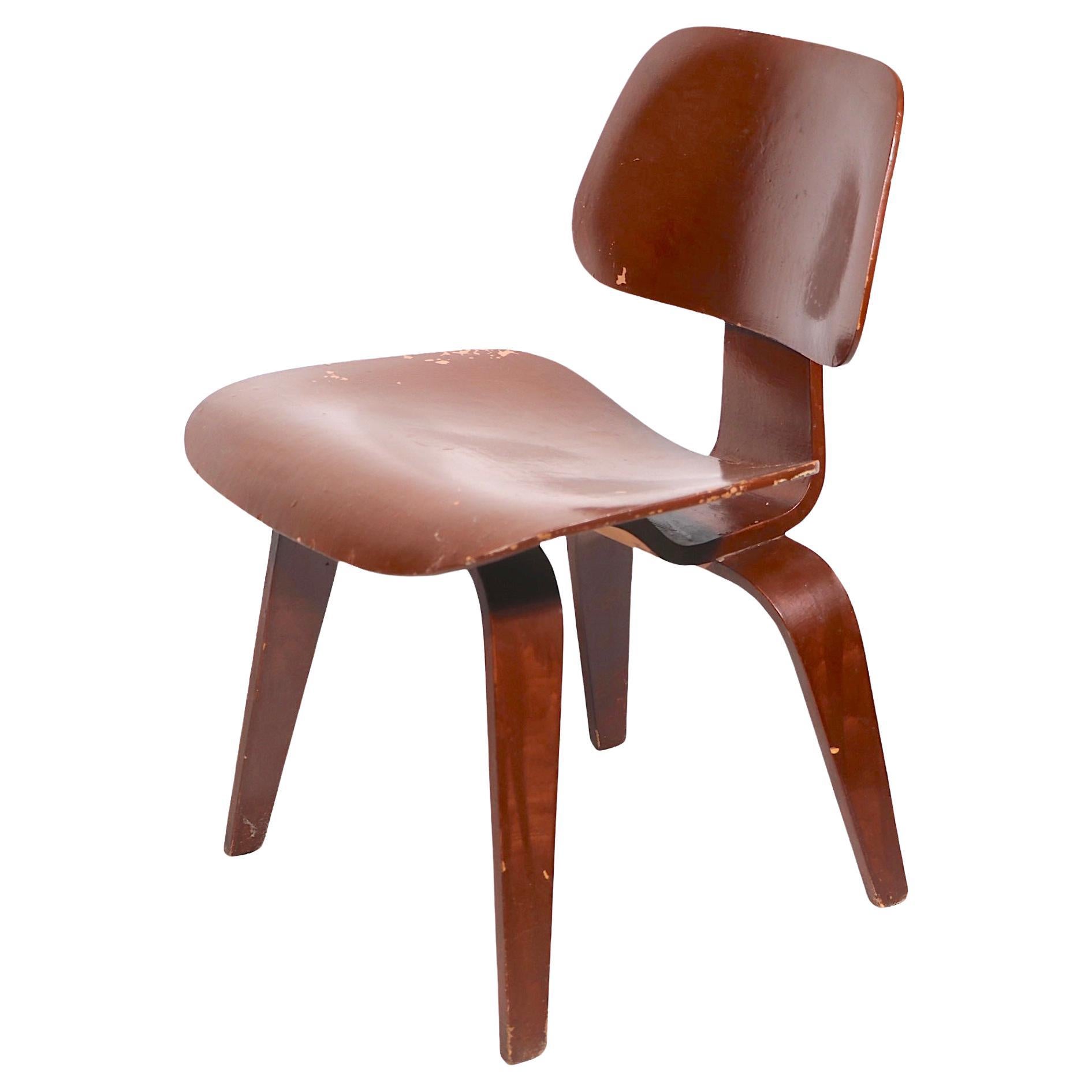 Early Eames Dining  Chair DCW 
