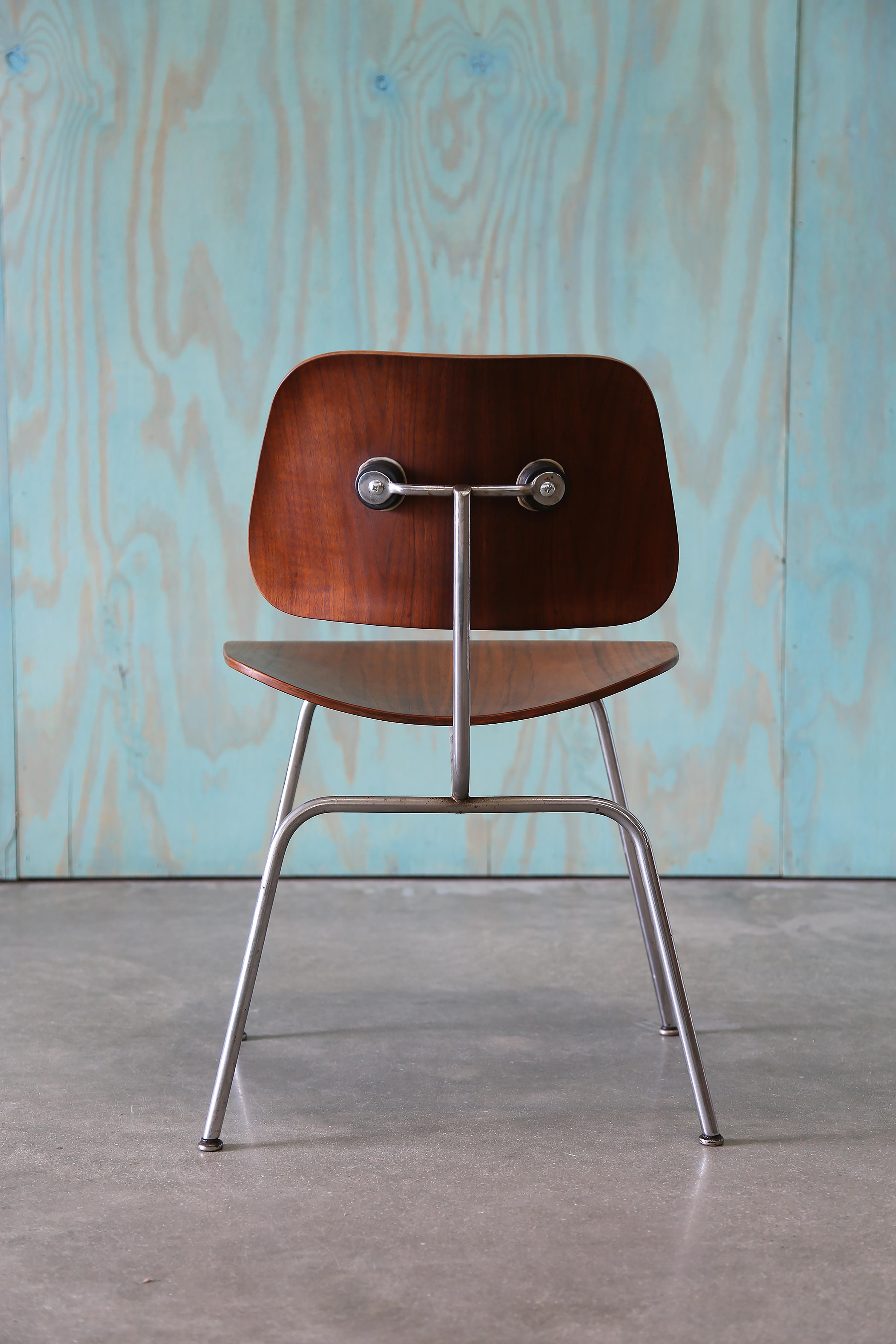 American Early Eames for Herman Miller DCM Molded Dining Chair Set of Four