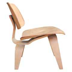Chaise longue en bois moulé Eames pour Herman Miller Evans LCW (début de siècle)