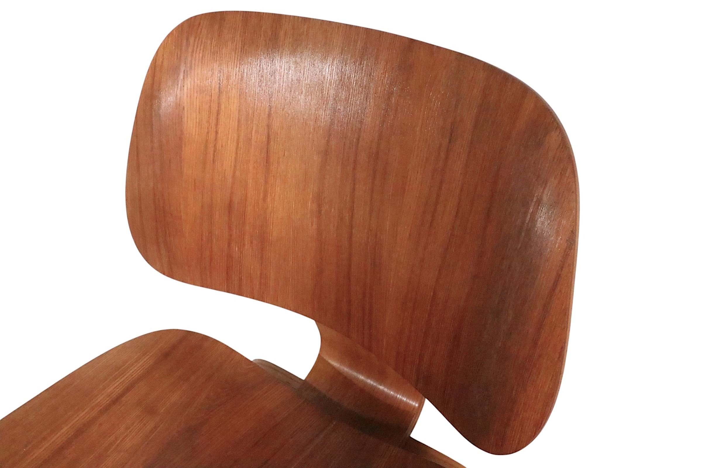 Early Eames Herman Miller  LCW en Bueno estado para la venta en New York, NY