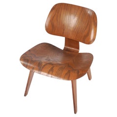 Early Eames LCM Plywood Lounge Chair