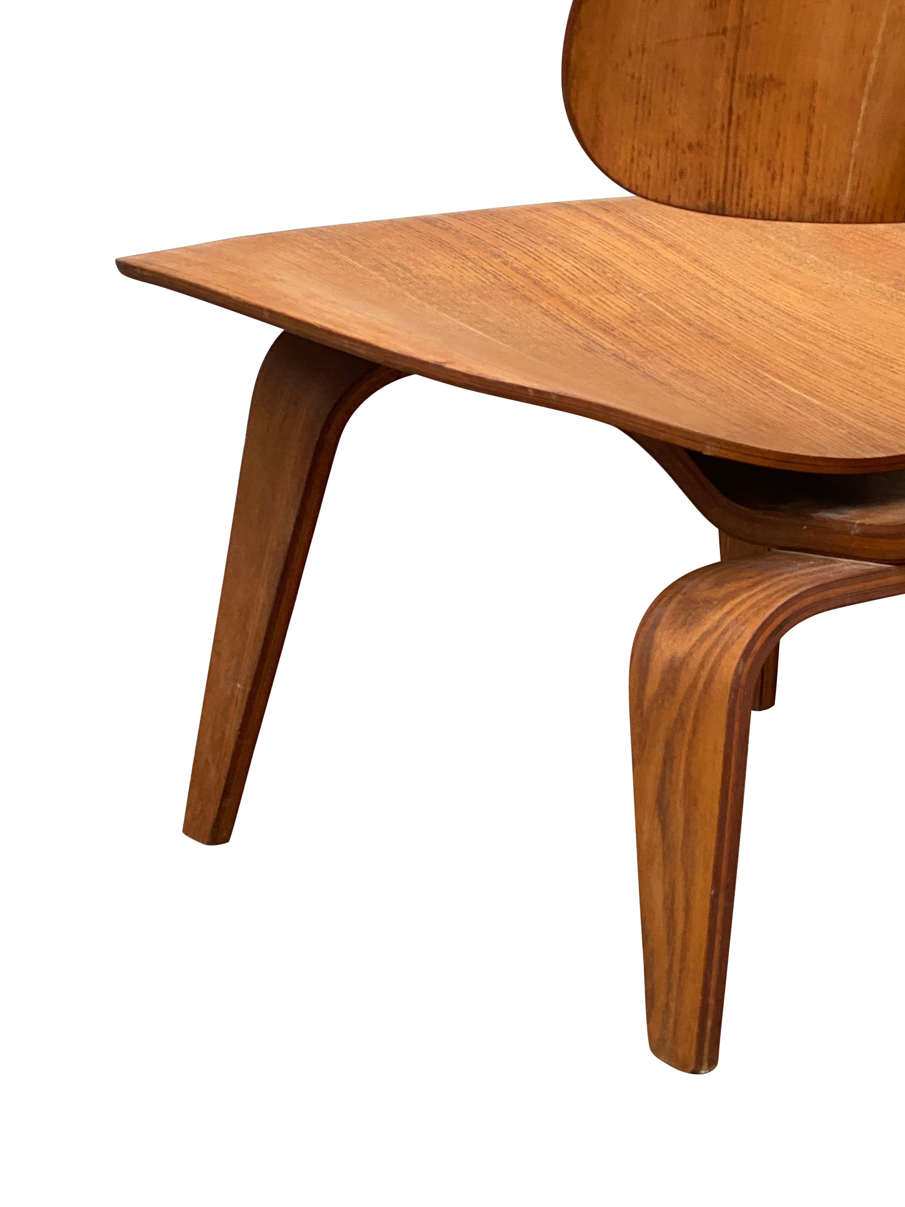 Early Eames LCW in Ash by Evans Products 3