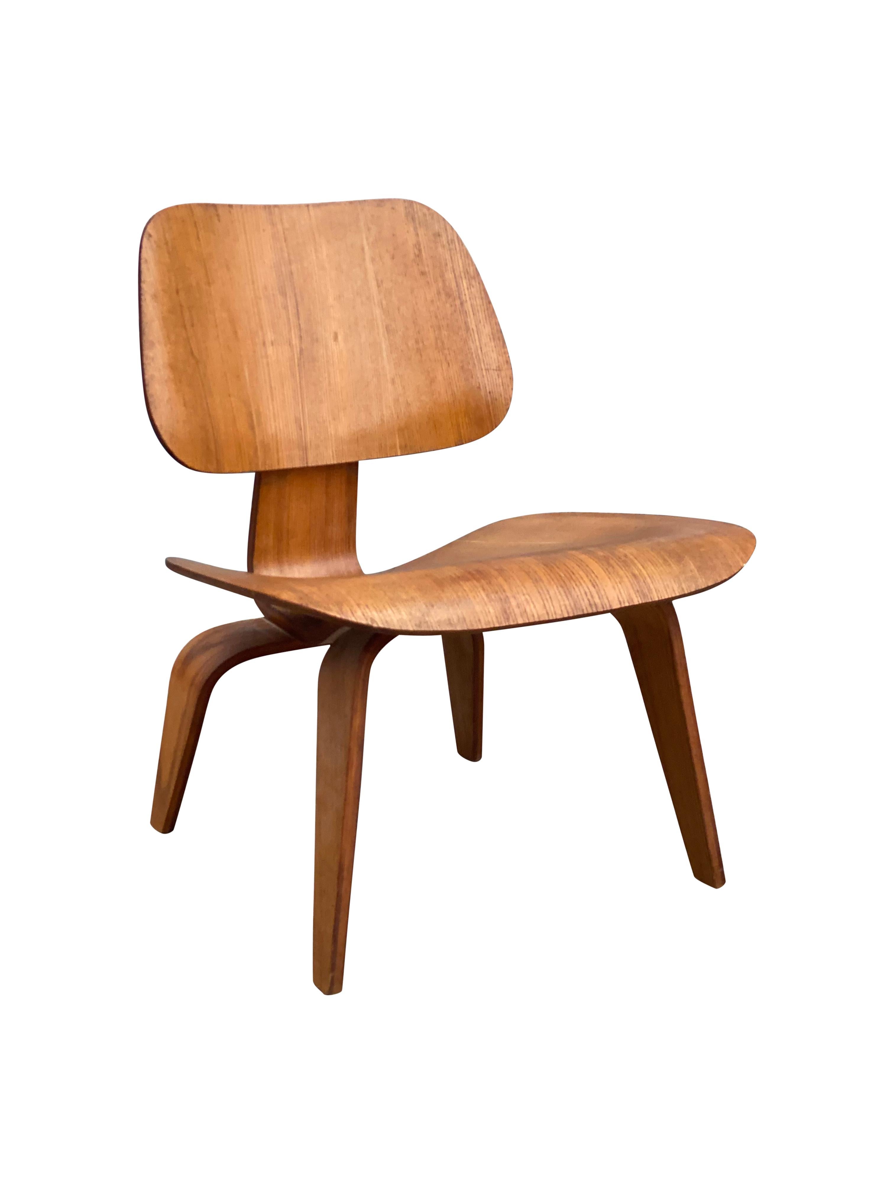American Early Eames LCW in Ash by Evans Products