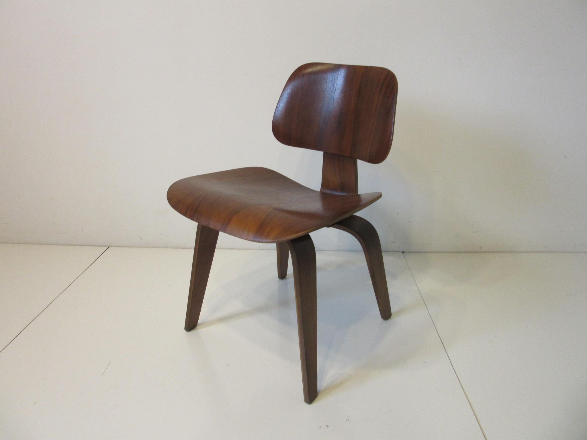 Early Eames Sculptural Walnut DCW by Herman Miller  ( A ) 4