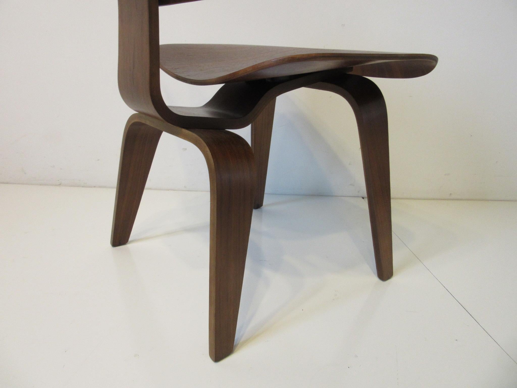 Early Eames Sculptural Walnut DCW by Herman Miller  ( A ) 1