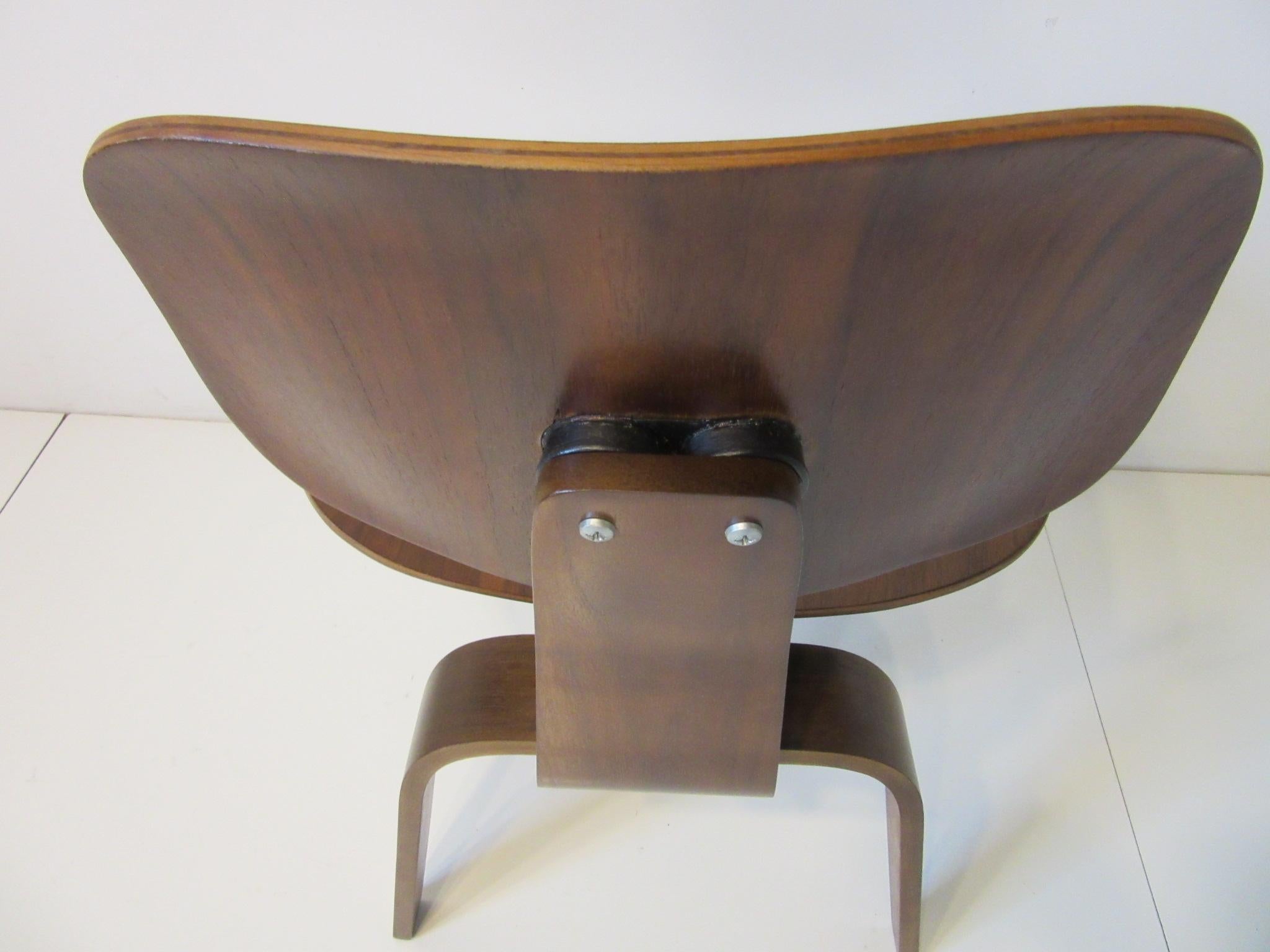 Early Eames Sculptural Walnut DCW by Herman Miller  ( A ) 2