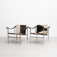 Early Ed. Ensemble de deux chaises Lc1 par Le Corbusier, Charlotte Perriand par Cassina