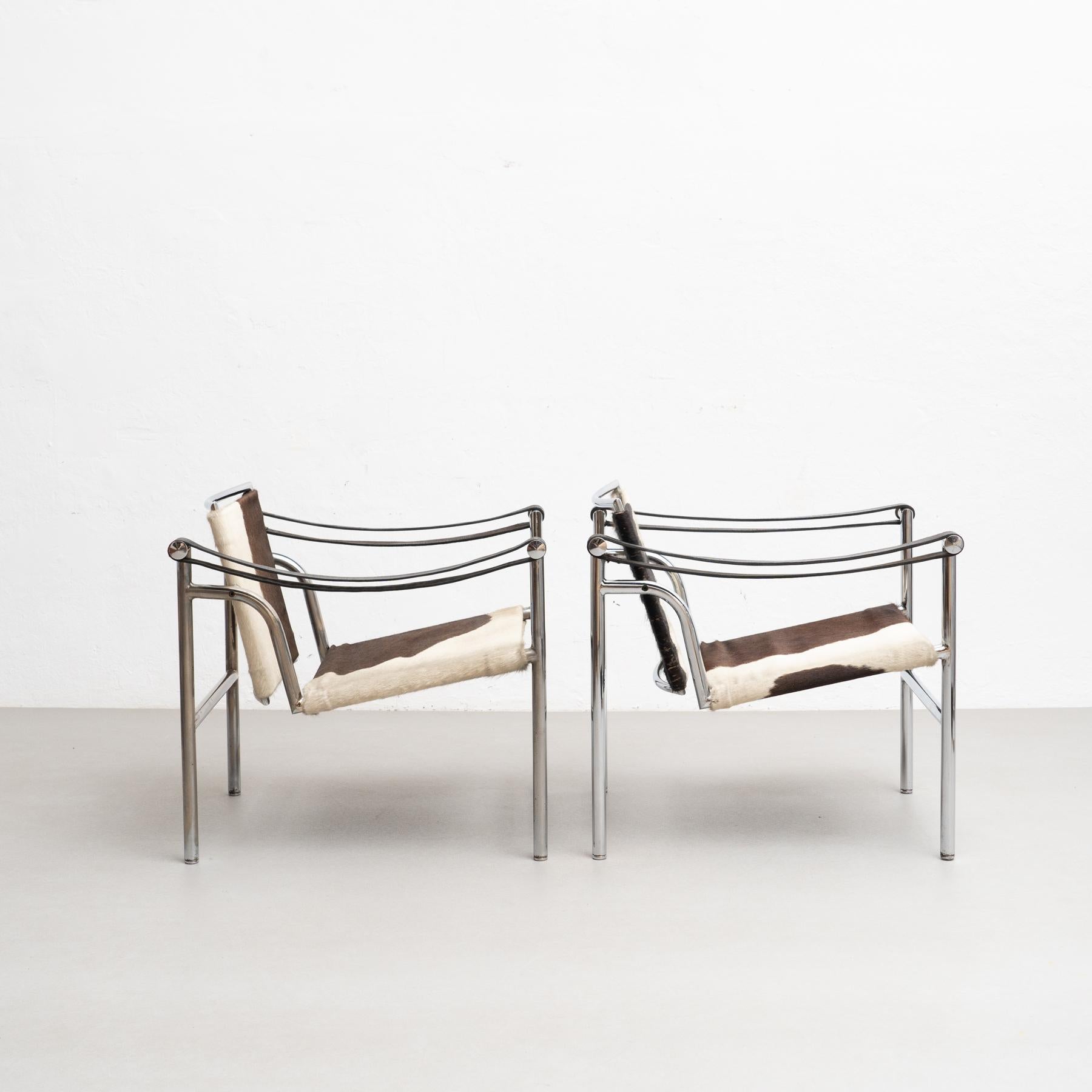 Early Ed. Set of Two Lc1 Chairs by Le Corbusier, Charlotte Perriand by Cassina In Good Condition In Barcelona, Barcelona