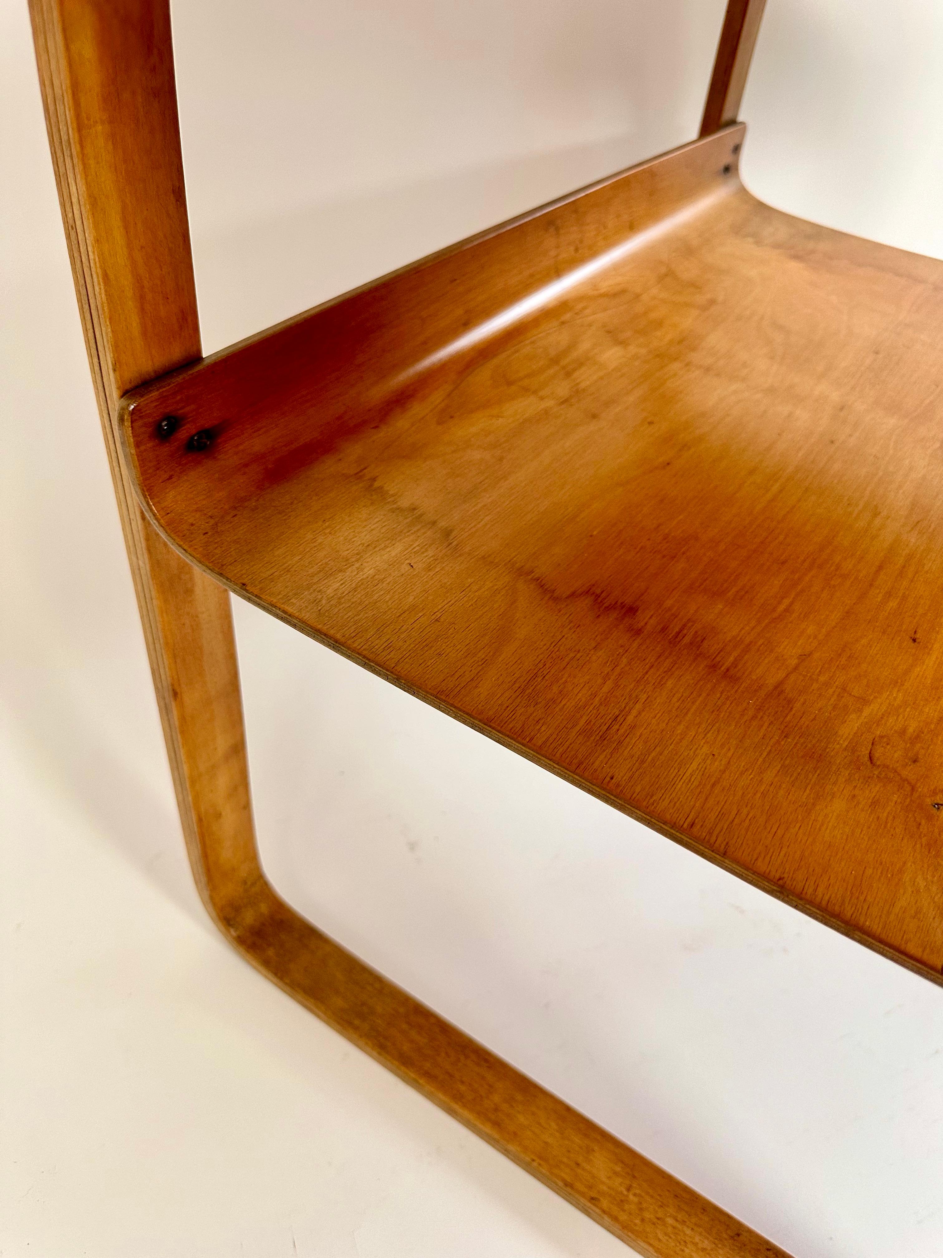 Early edition 1930s side table 915 by Alvar Aalto for Finmar 9