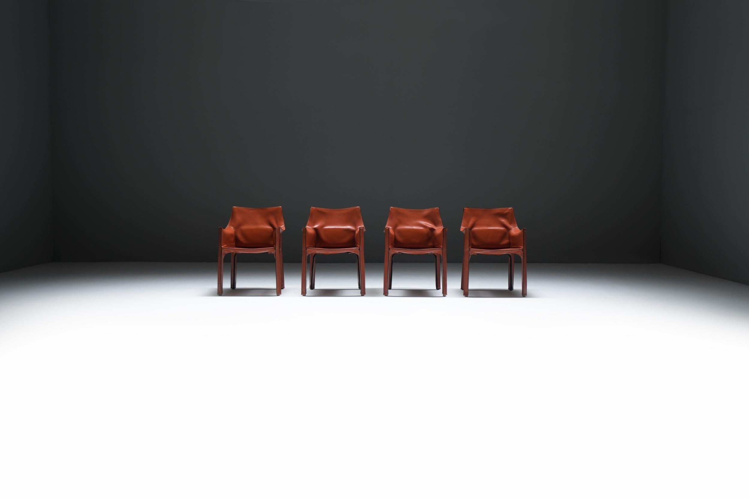 Frühe Ausgabe Cab 413 Sessel aus Leder von Mario Bellini für Cassina Italien (Moderne der Mitte des Jahrhunderts) im Angebot