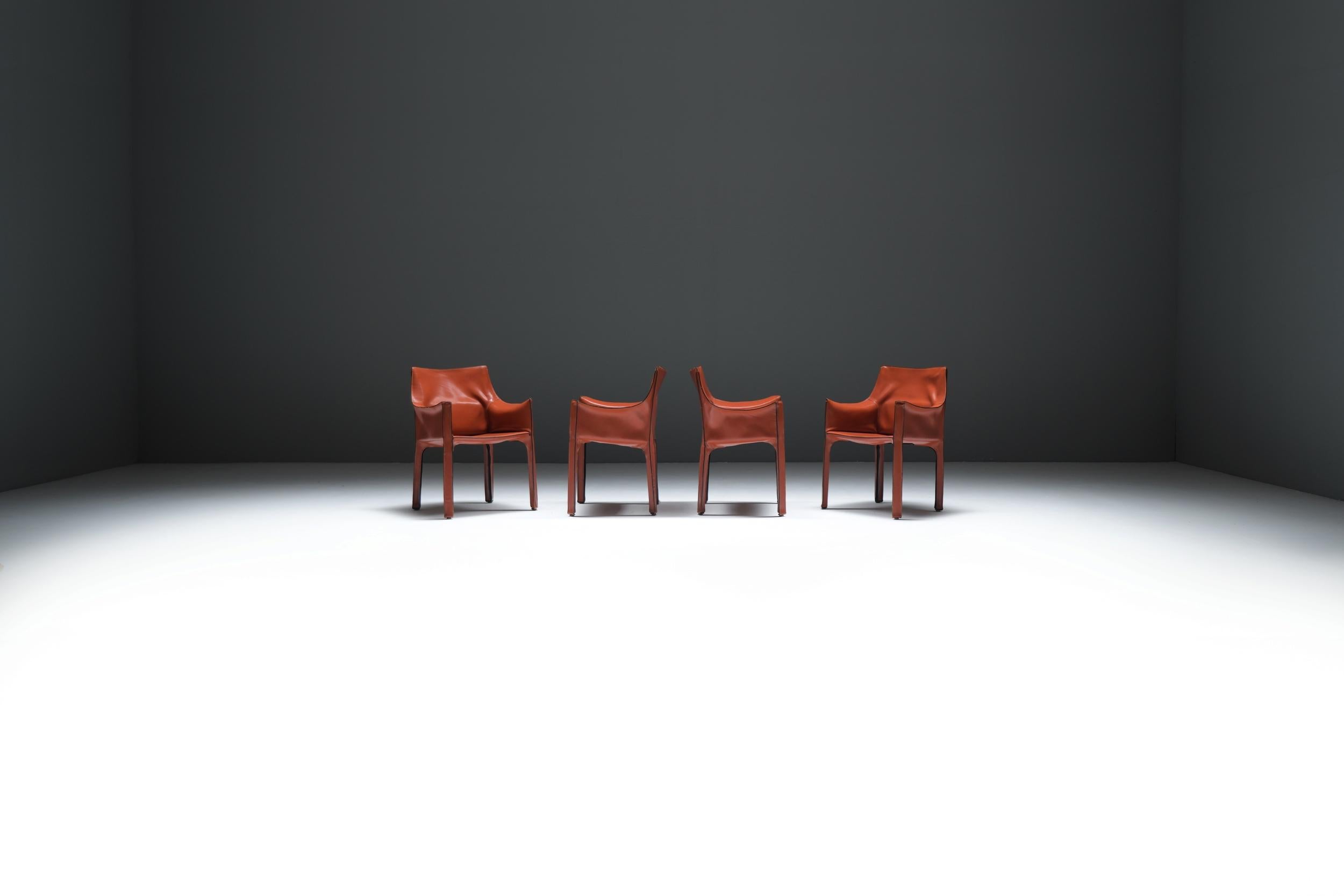 Frühe Ausgabe Cab 413 Sessel aus Leder von Mario Bellini für Cassina Italien im Zustand „Gut“ im Angebot in Buggenhout, Oost-Vlaanderen