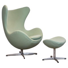 Early Edition Egg Chair with Ottoman by Arne Jacobsen for Fritz Hansen, 1960s