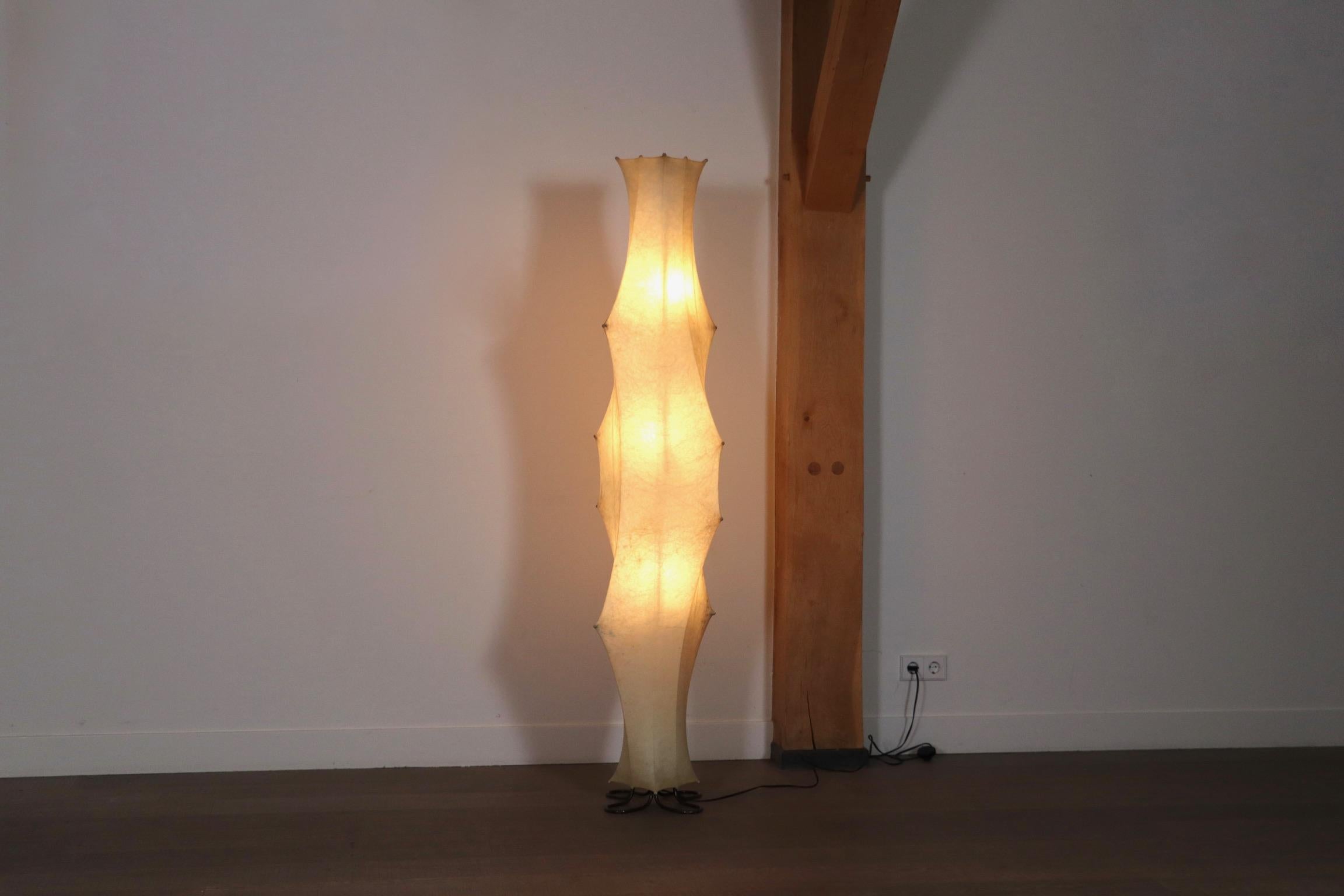 Mid-20th Century Early Edition Fantasma Floor Lamp By Tobia Scarpa For Flos, Italy, 1960s  For Sale