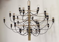 Early Edition Gino Sarfatti 2097/30 Brass Chandelier for Arteluce / Flos, Italy