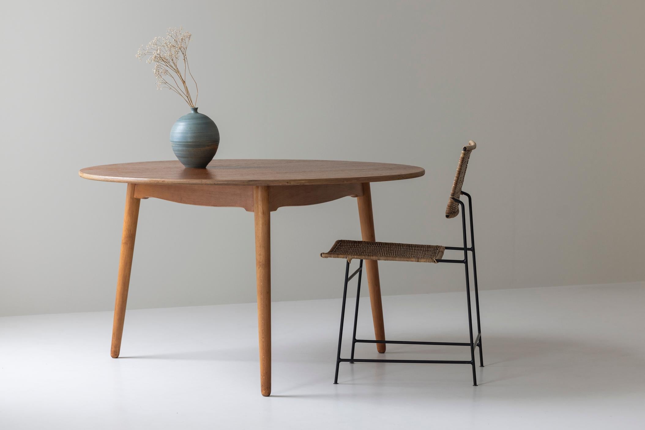 Early edition Heart dinning table by Hans Wegner for Fritz Hansen, Denmark 1960s For Sale 6
