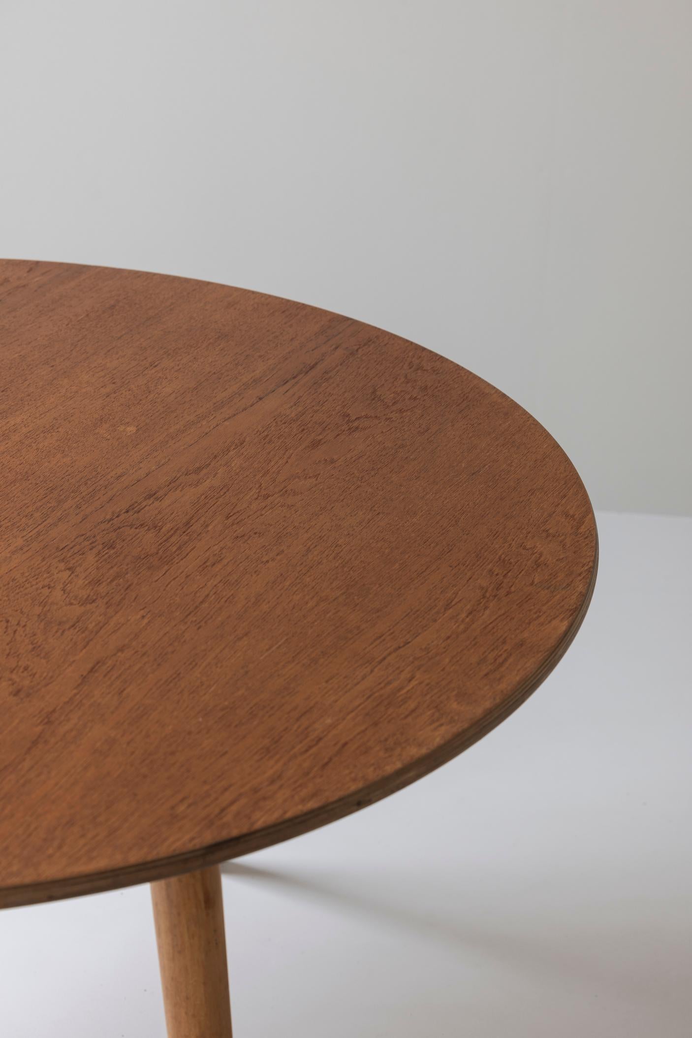 Oak Early edition Heart dinning table by Hans Wegner for Fritz Hansen, Denmark 1960s For Sale