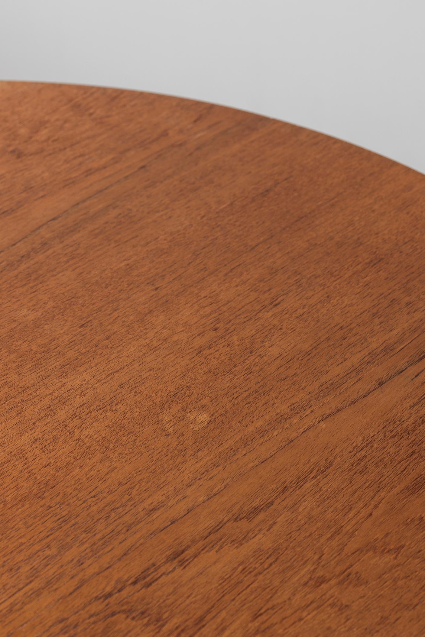 Early edition Heart dinning table by Hans Wegner for Fritz Hansen, Denmark 1960s For Sale 2