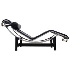 Early Edition Le Corbusier LC4 for Cassina in Leather, by Jeanneret & Perriand