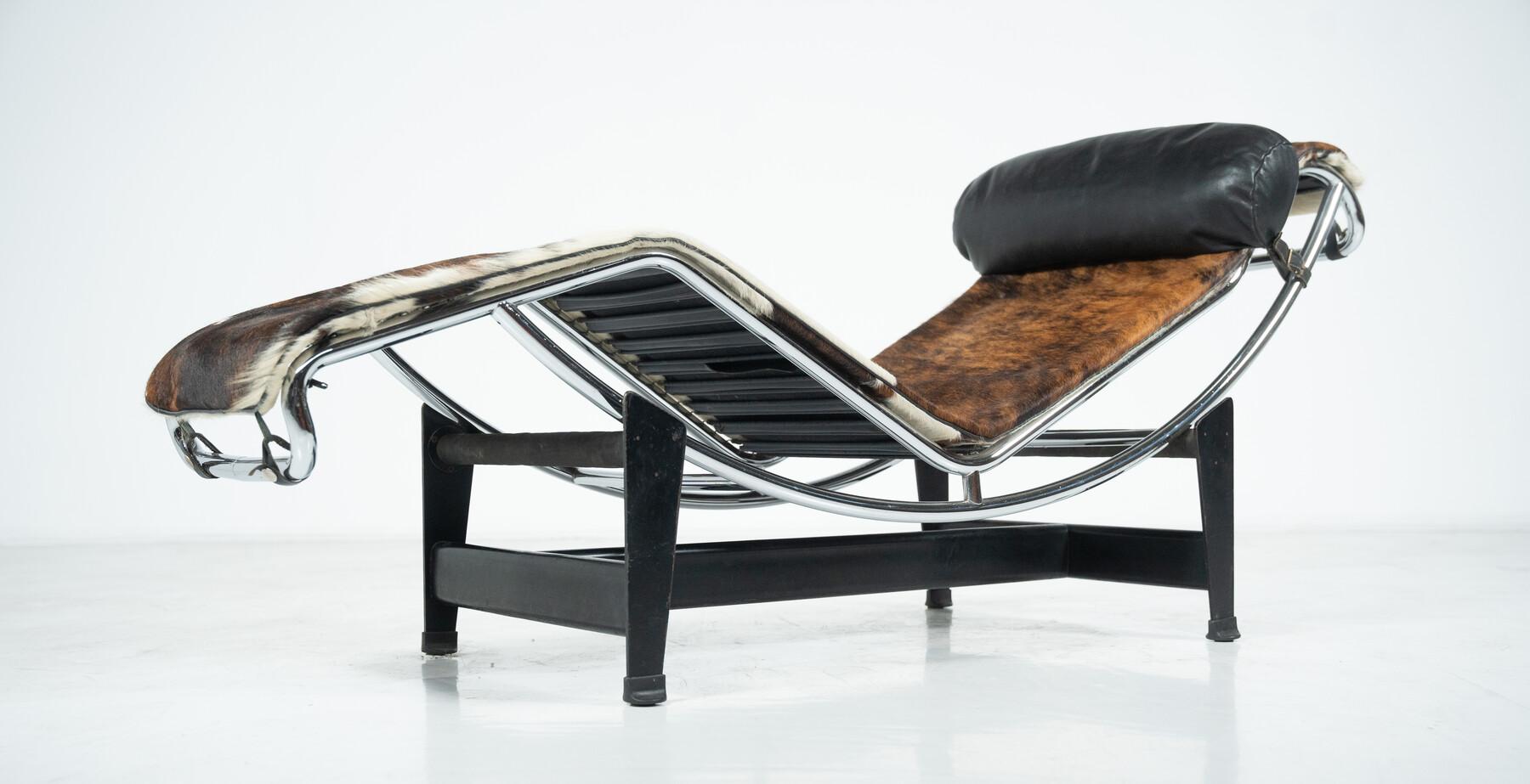 Première édition de la chaise longue LC4 de Le Corbusier pour Cassina, Italie en vente 4