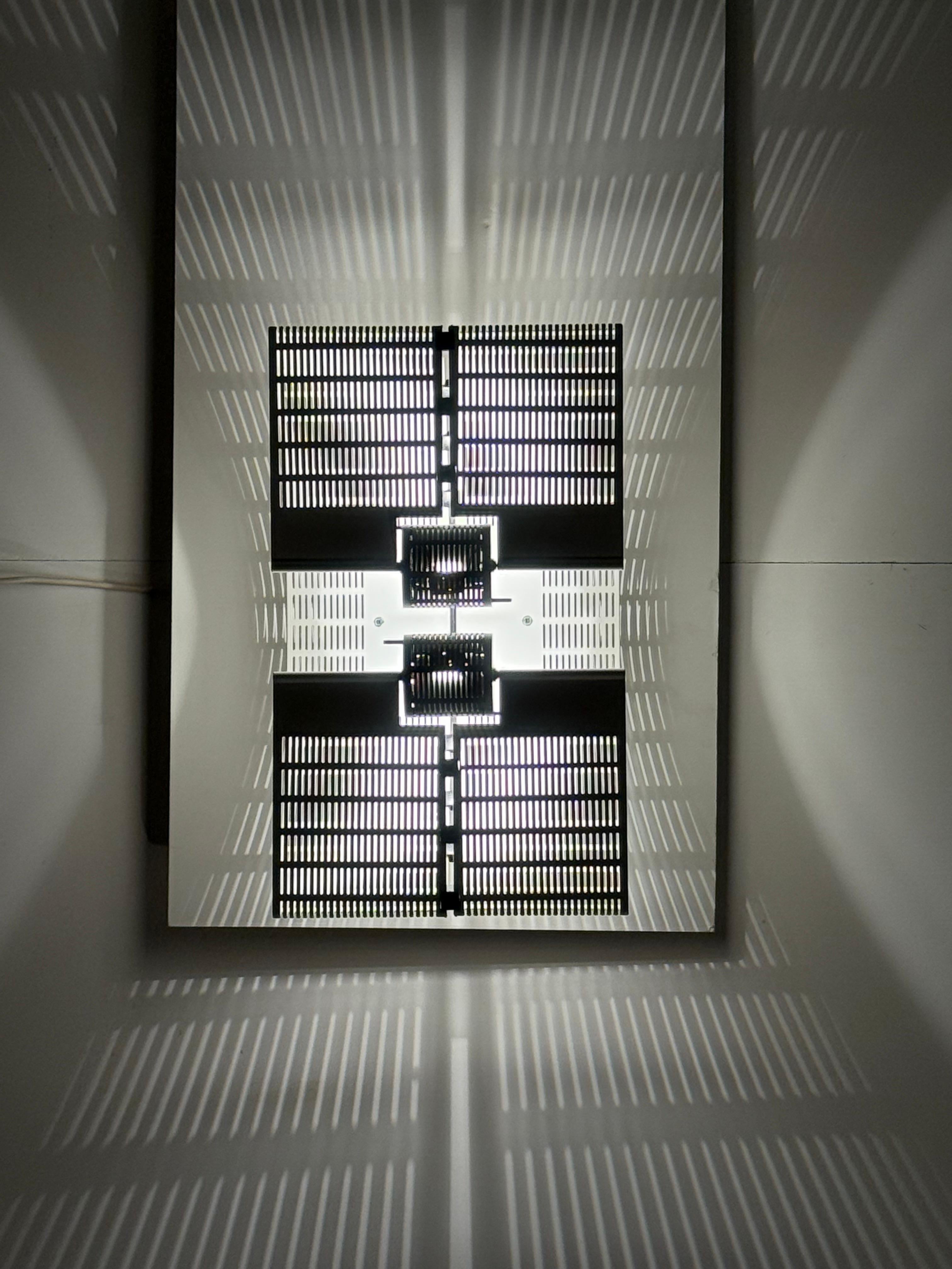 Early Edition Mario Botta Black&White 'Fidia' Wall Applique Artemide Italy, 1986 For Sale 2