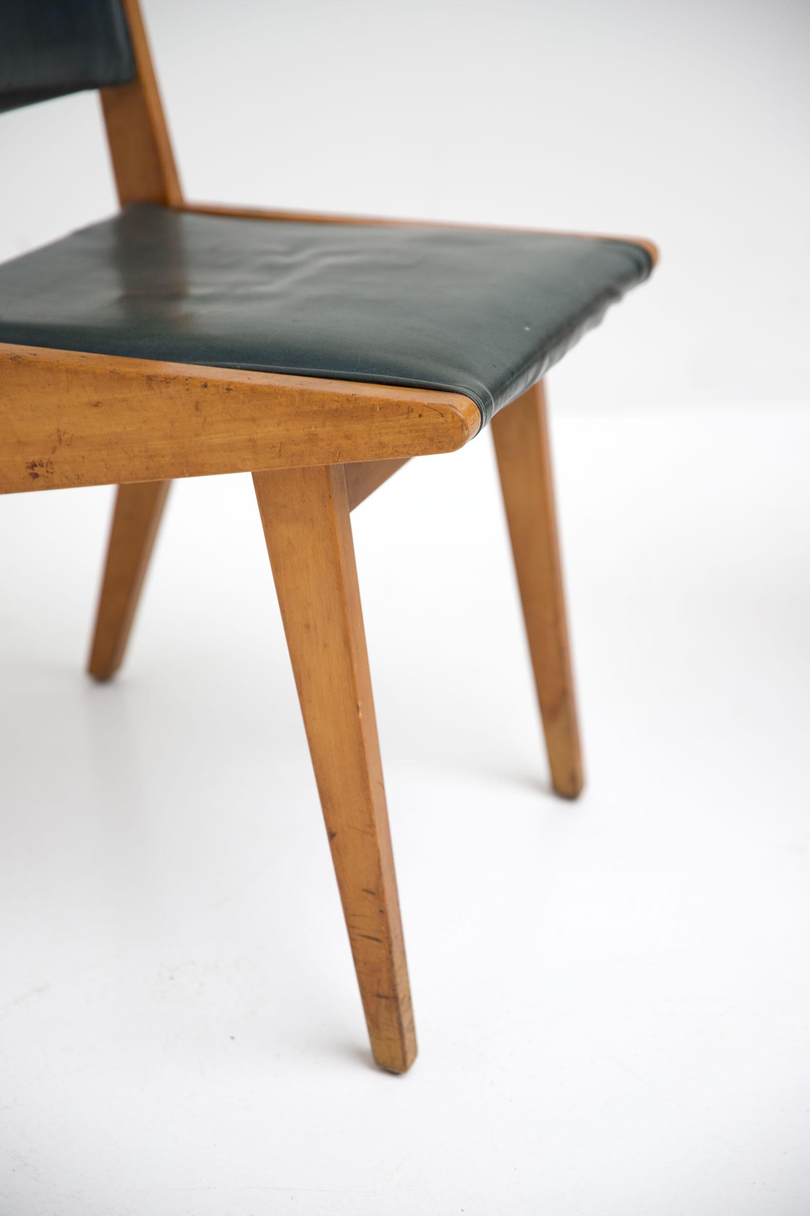 Belge Édition précoce de la chaise 666 de Jens Risom, produite par De Coene en vente