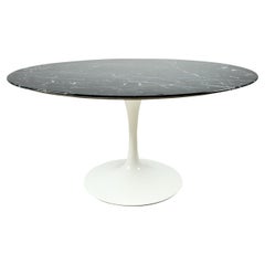 Early Edition Tulip Table by Eero Saarinen for Knoll International, 1968 Early Edition Tulip Table by Eero Saarinen for Knoll International, 1968