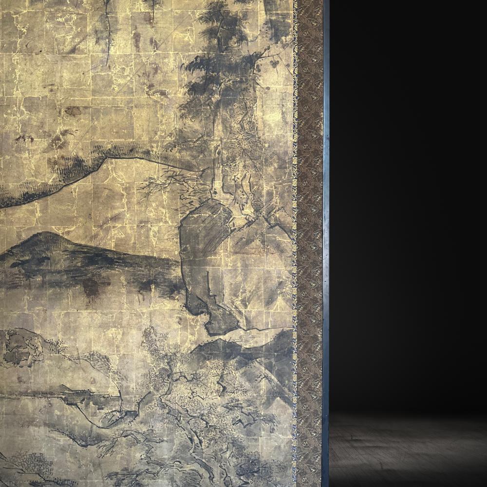 Early Edo Period Chinese-Inspired Screen (Handgefertigt) im Angebot