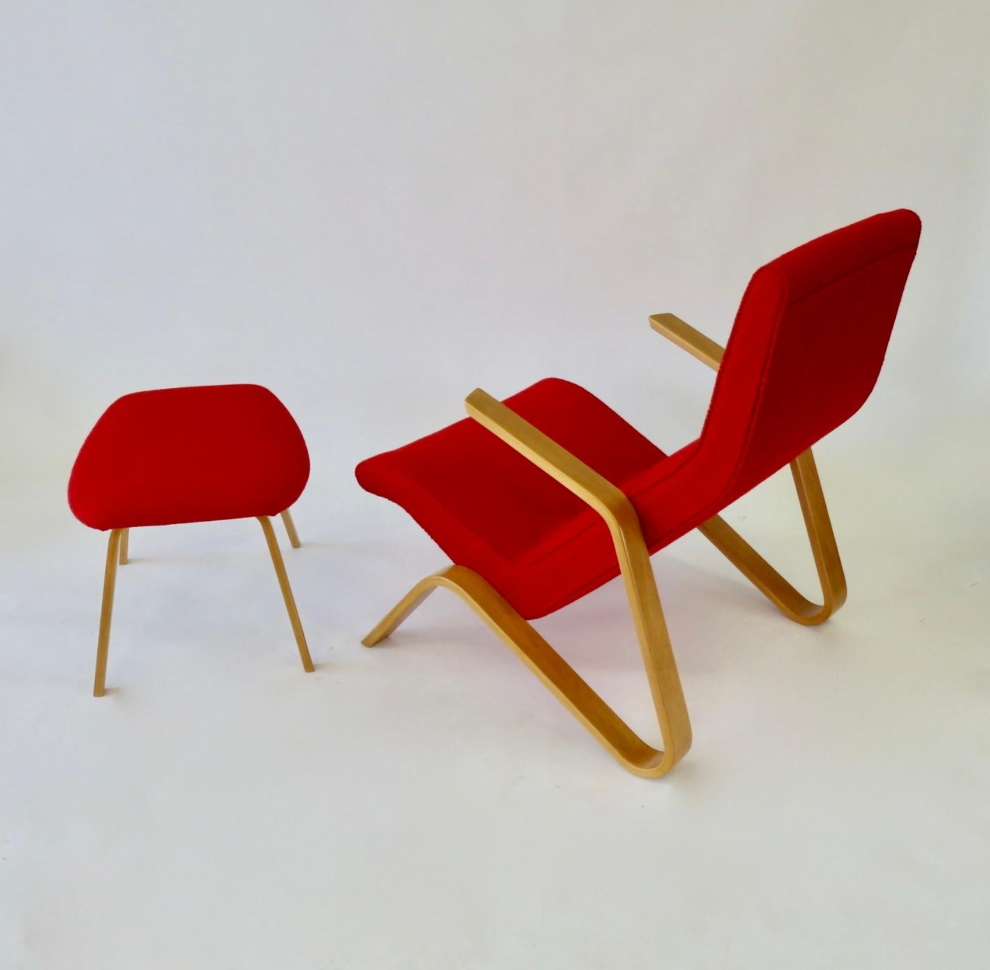 Beautifully and correctly restored Eero Saarinen Grasshopper chair with ottoman. Seat has been re webbed with fresh padding. Arms and legs nicely finished in golden blonde. Covered in Knoll Rivington textile 