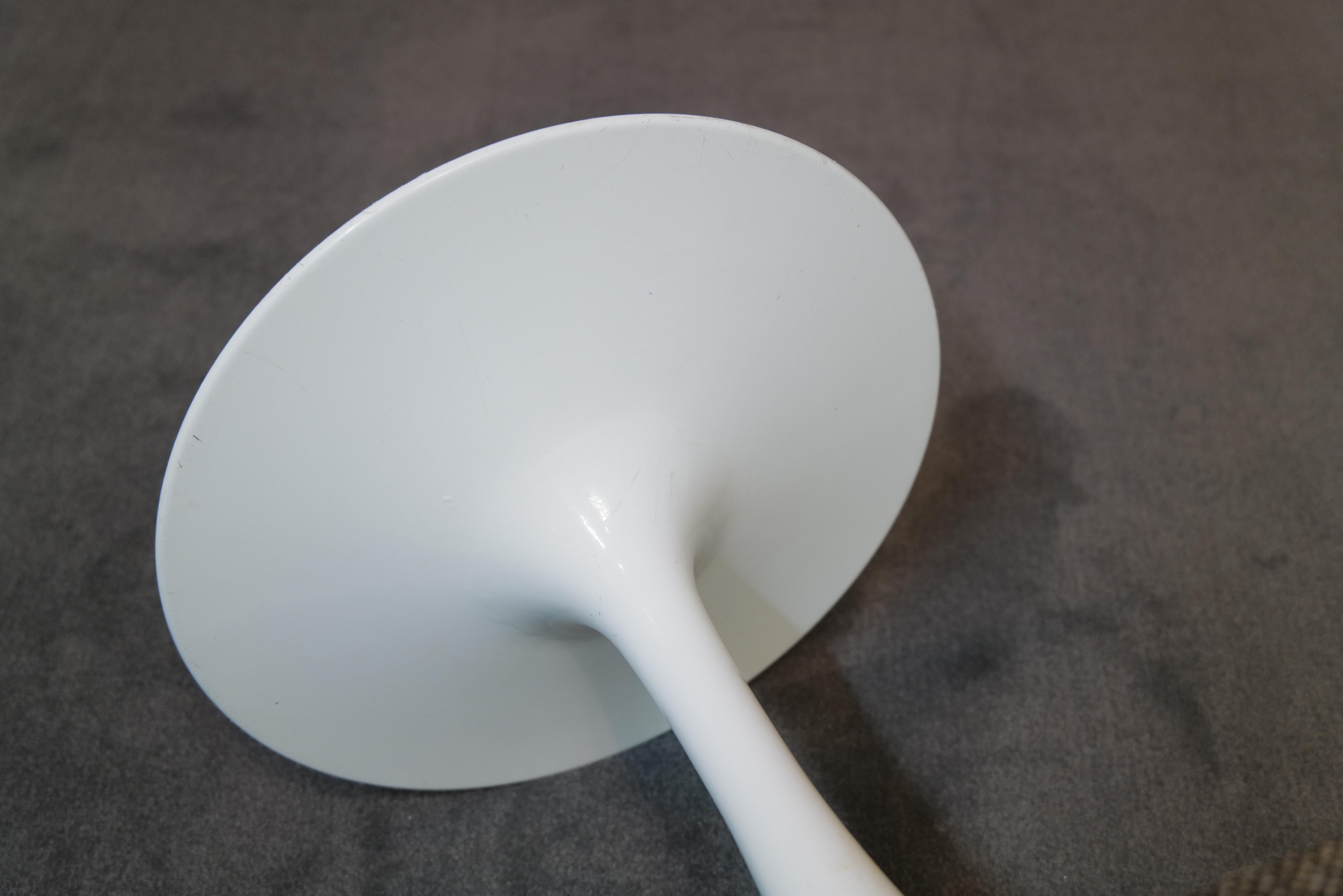 Sgabello internazionale di Eero Saarinen per Knoll con tessuto originale in vendita 2