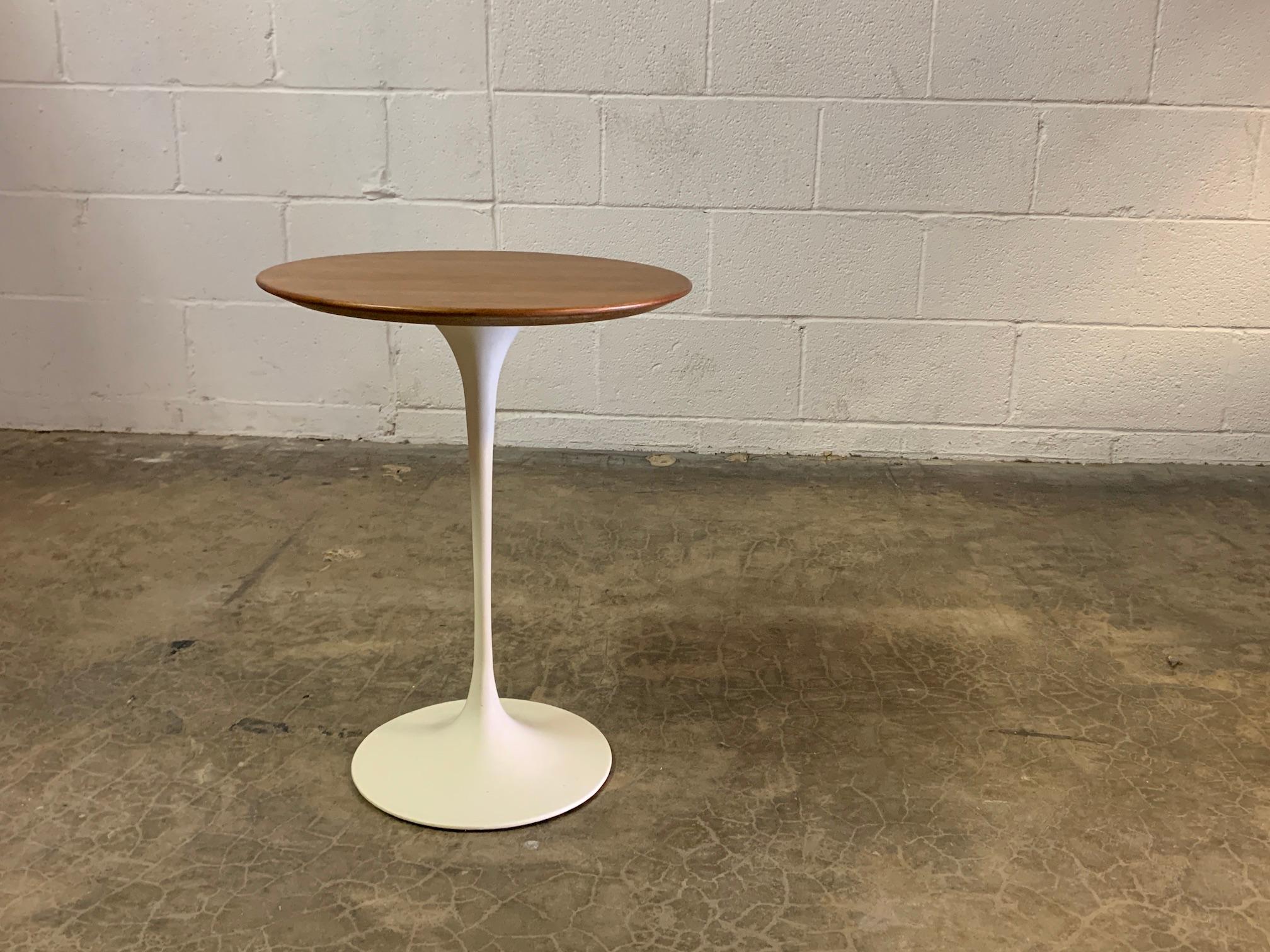 Early Eero Saarinen Tulip Side Table with Walnut Top 4