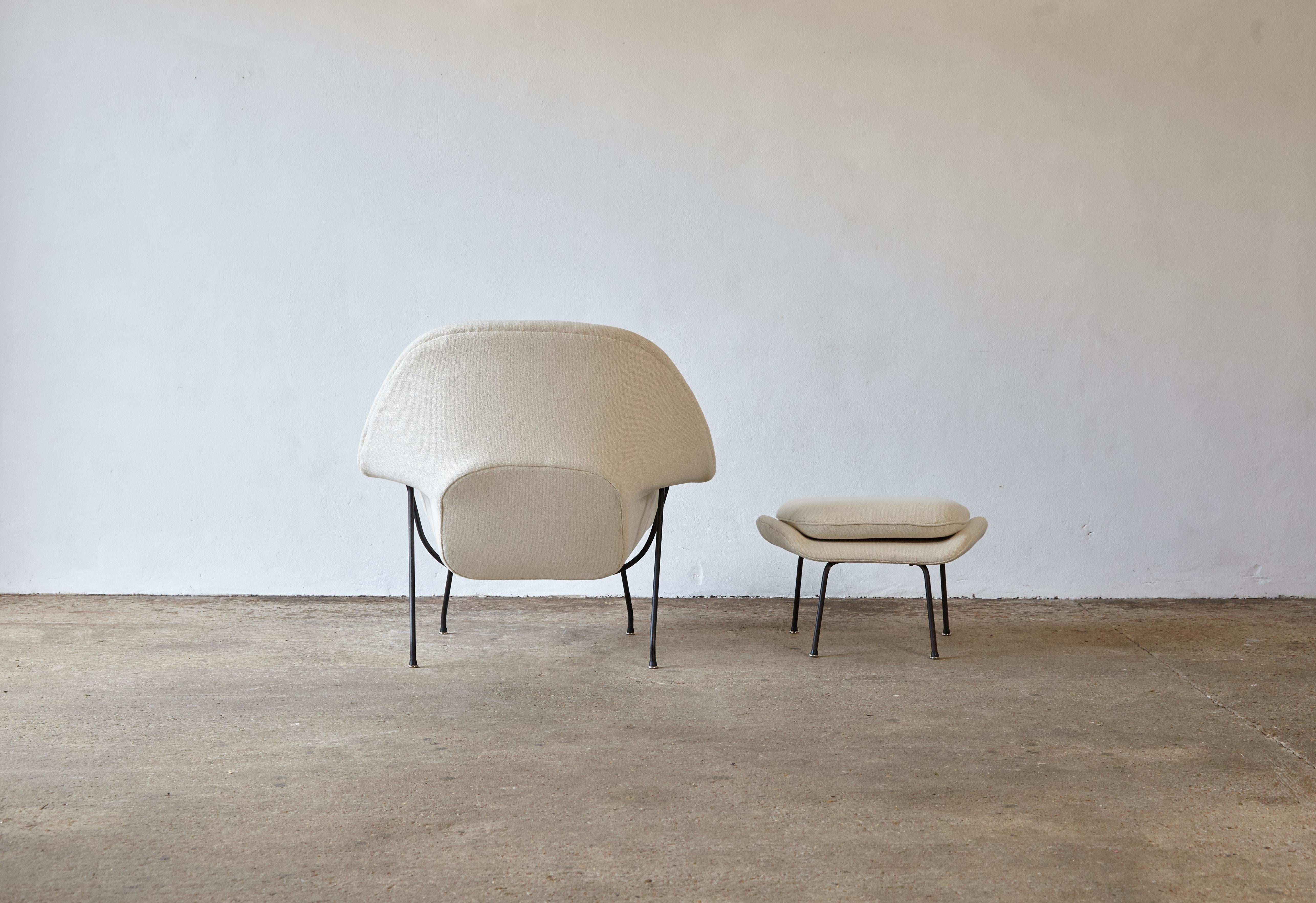 Early Eero Saarinen Womb Chair and Ottoman, Knoll, USA, 1950s-1960s In Good Condition In London, GB