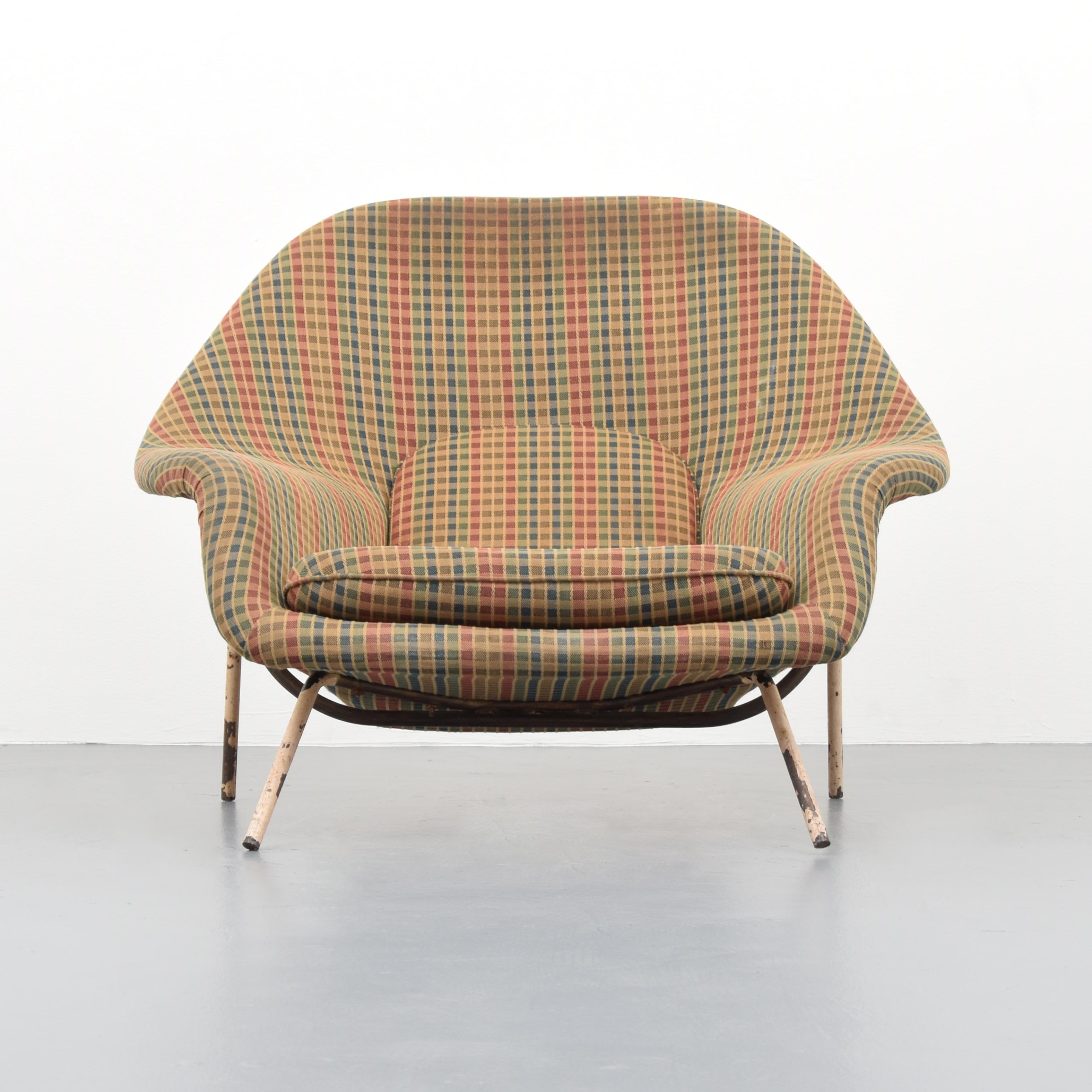 American Early Eero Saarinen “Womb” Chair For Sale