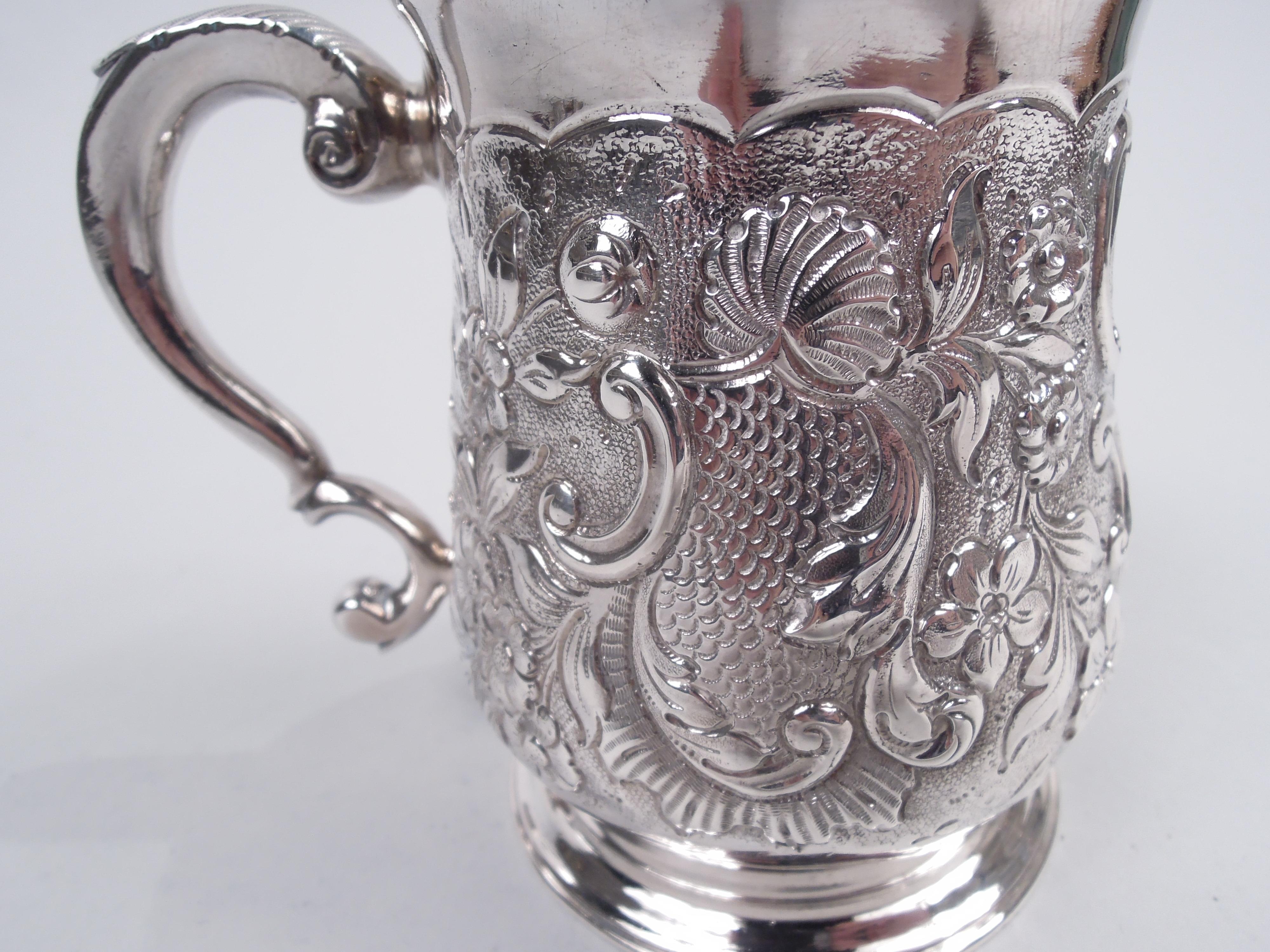 Early English Georgian Sterling Silver Mug by Tearle, 1735 For Sale 5
