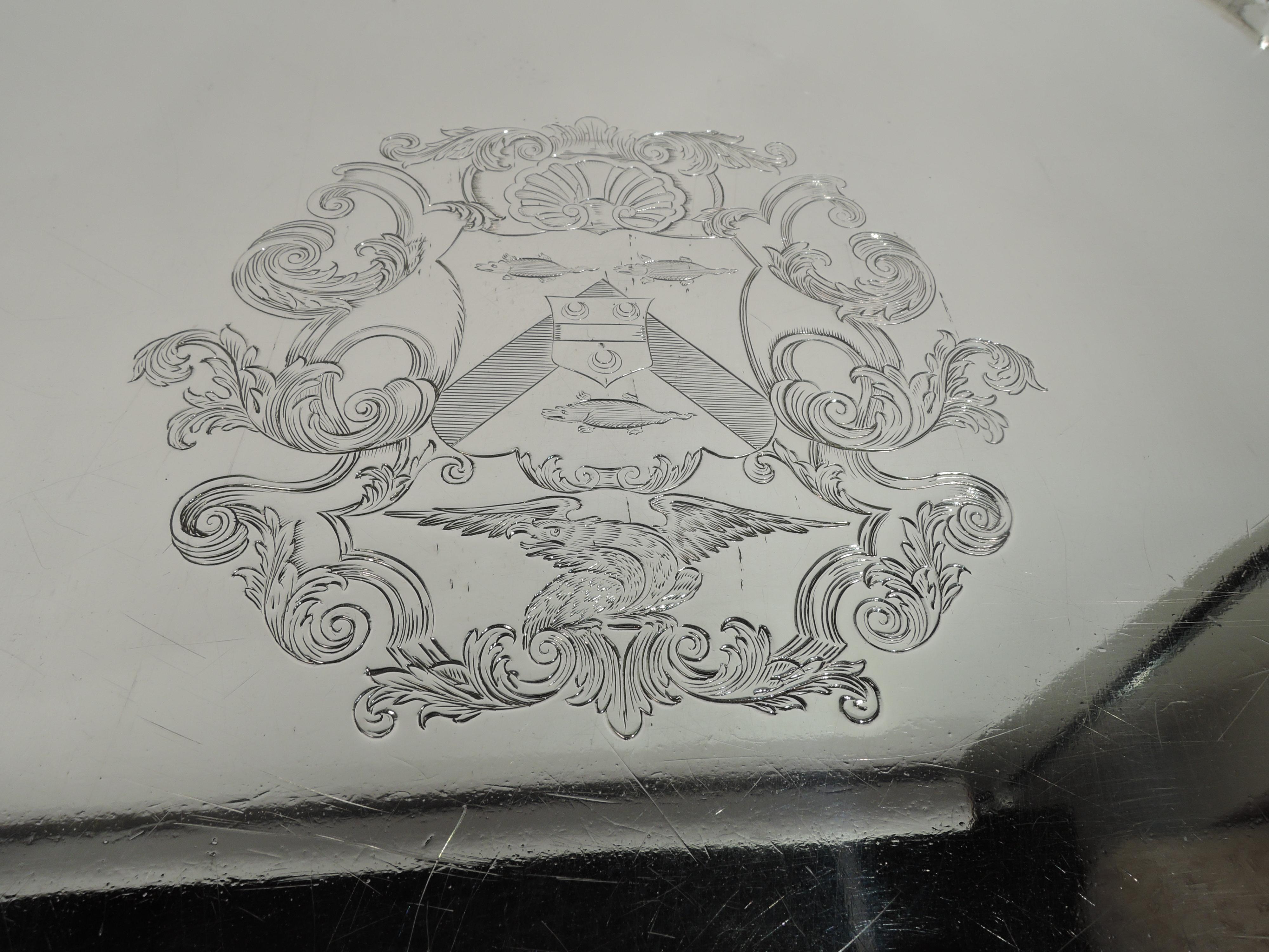 Bandeja cuadrada inglesa georgiana antigua de plata de ley Inglés en venta