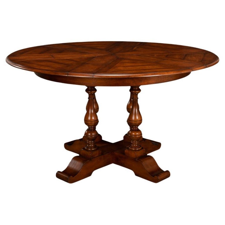 Early English Style Round Extension Dining Table For Sale at 1stDibs
