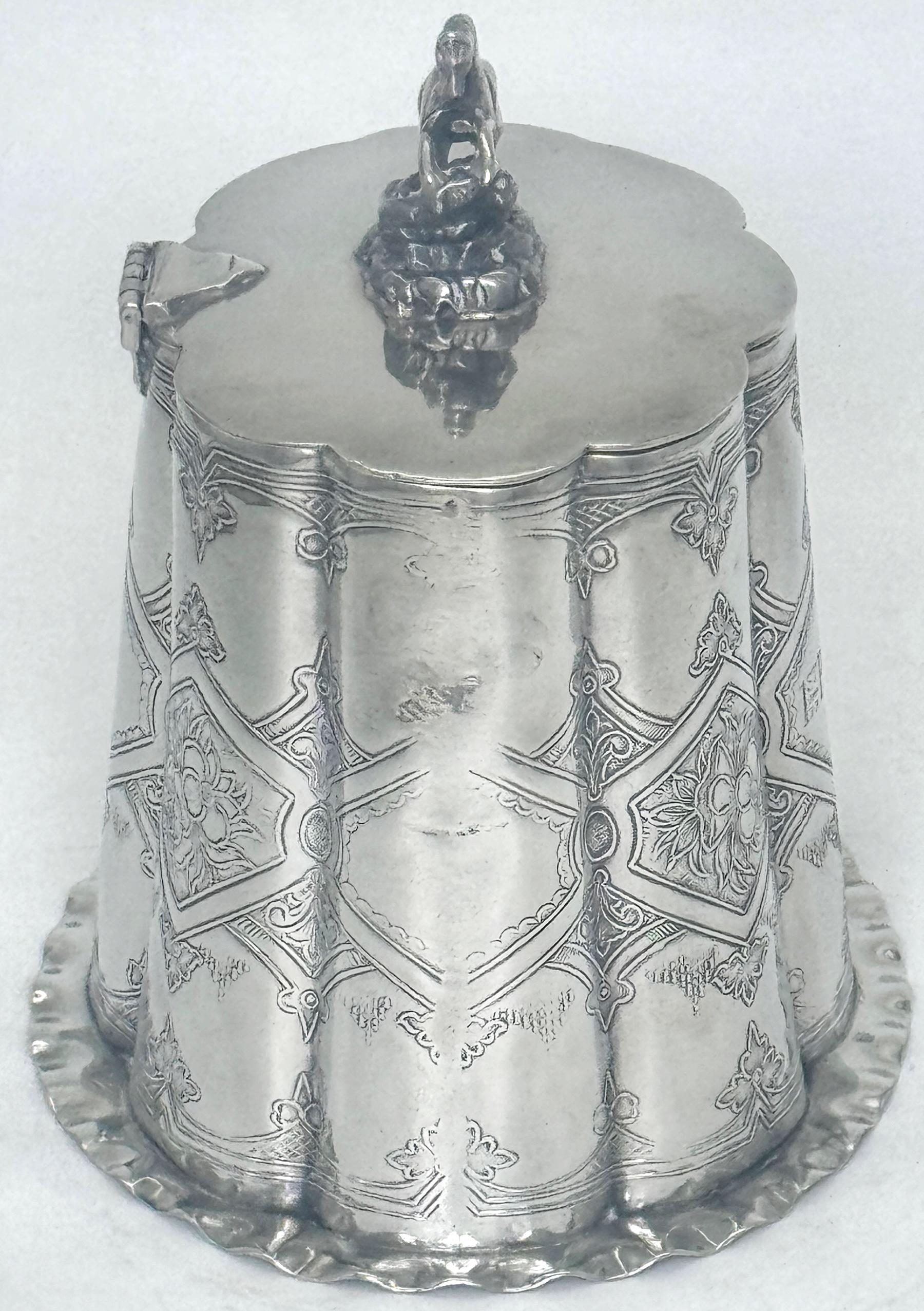 XIXe siècle Boîte de trophée figurative équestre victorienne du début de l'ère anglaise 1st Prize en vente