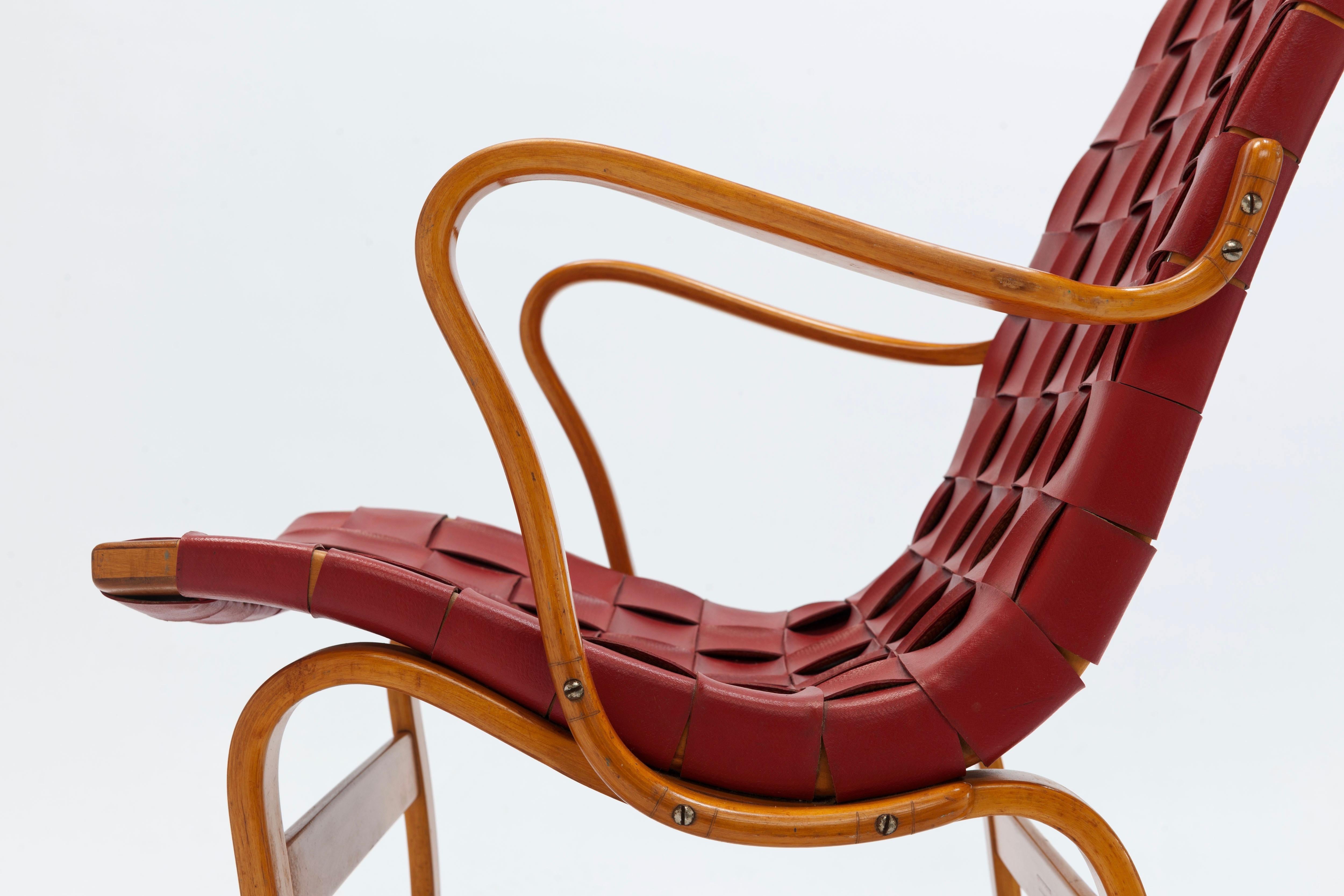 Scandinavian Modern Early 'Eva Hög' Chairs '1948' by Bruno Mathsson in Original Red Webbing