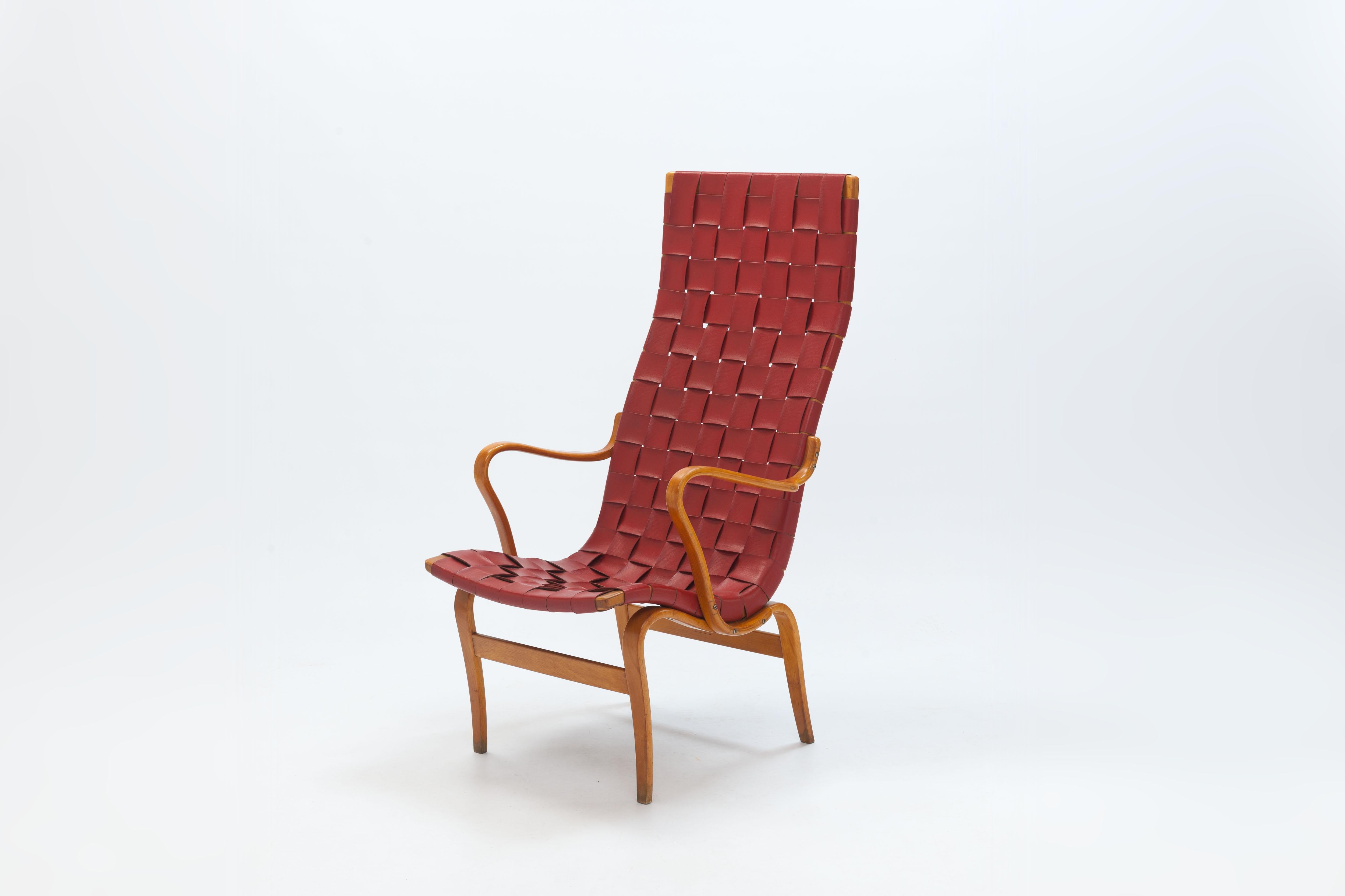 Hand-Woven Early 'Eva Hög' Chairs '1948' by Bruno Mathsson in Original Red Webbing